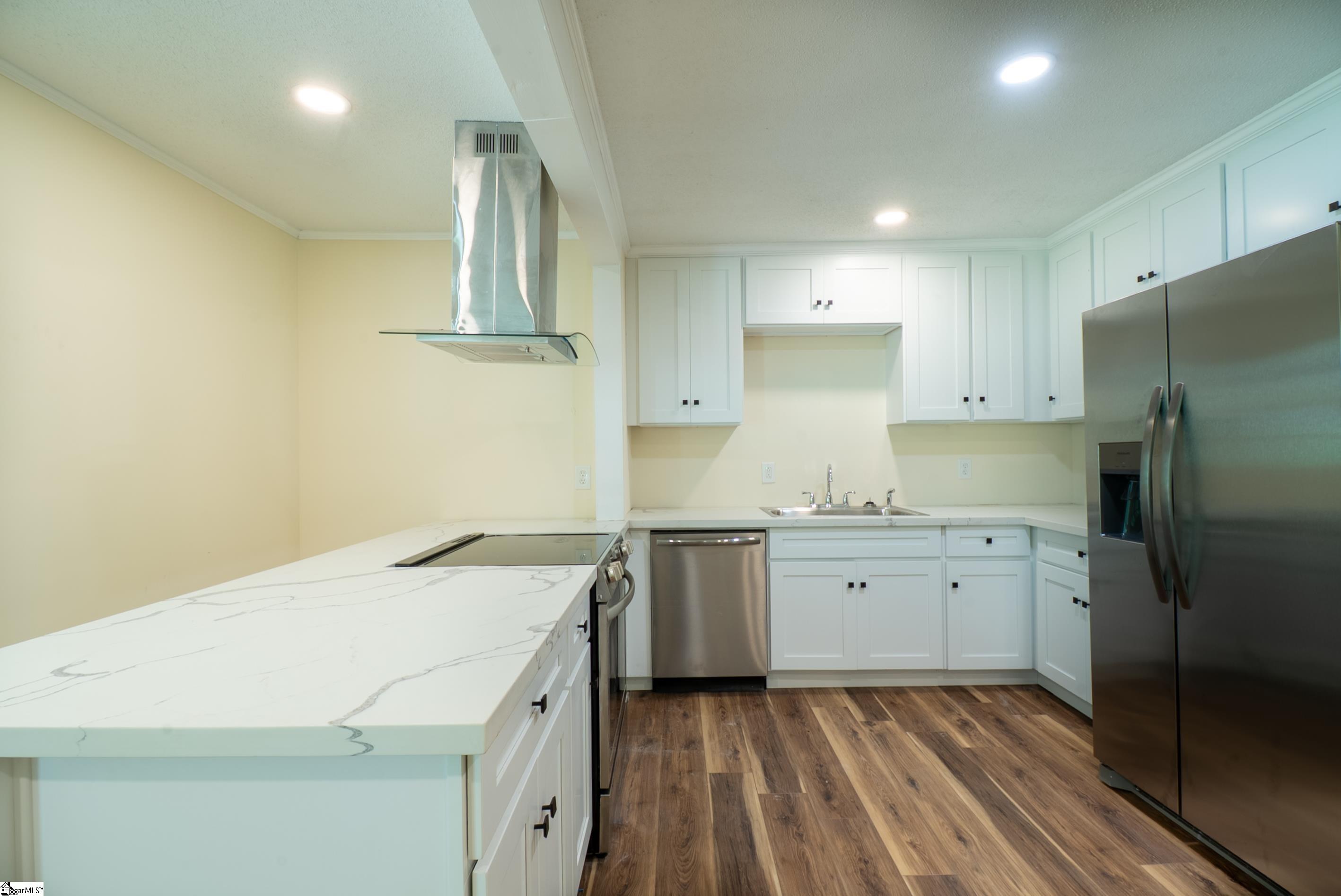 231 E Hampton, Honea Path, South Carolina image 41