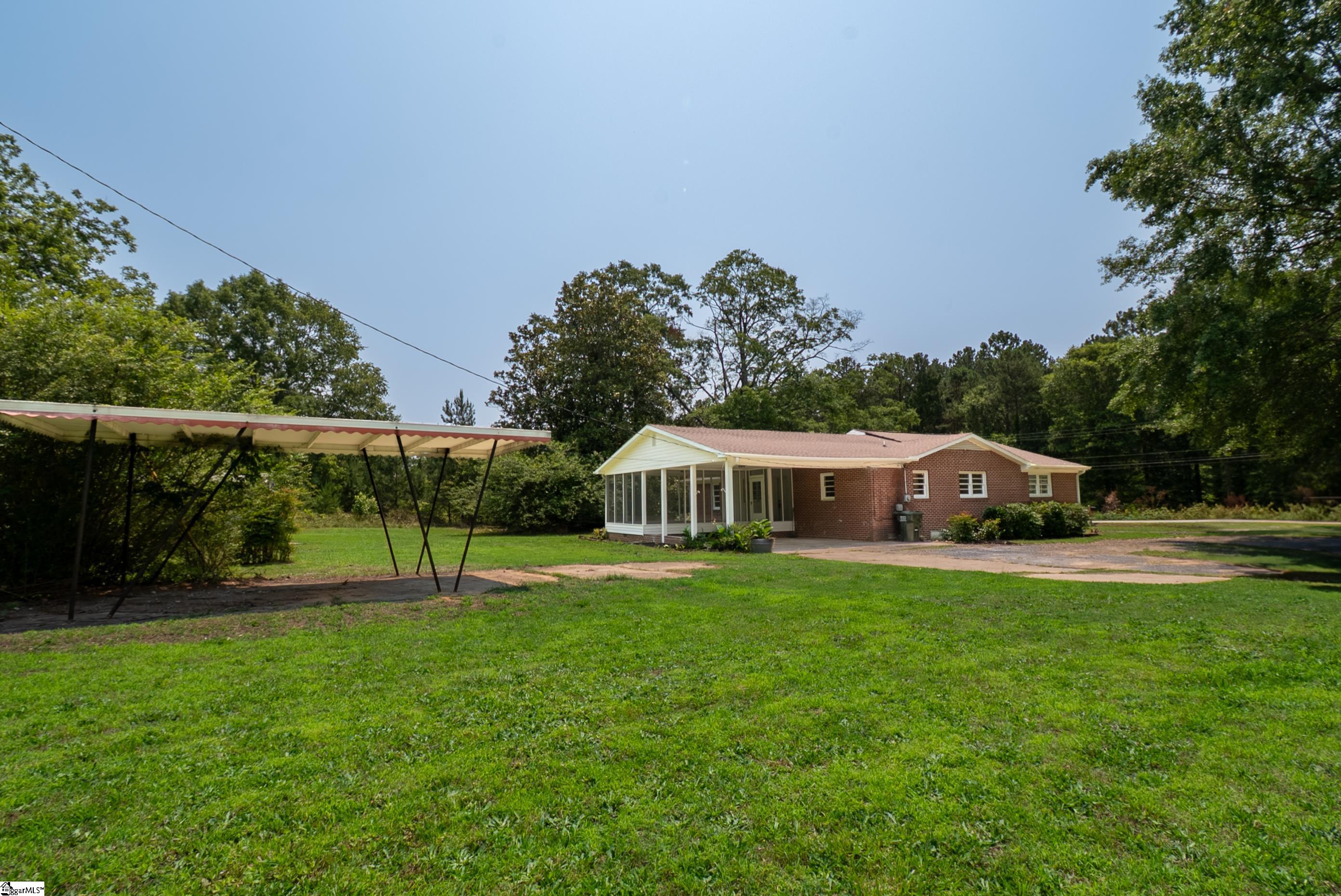 231 E Hampton, Honea Path, South Carolina image 7