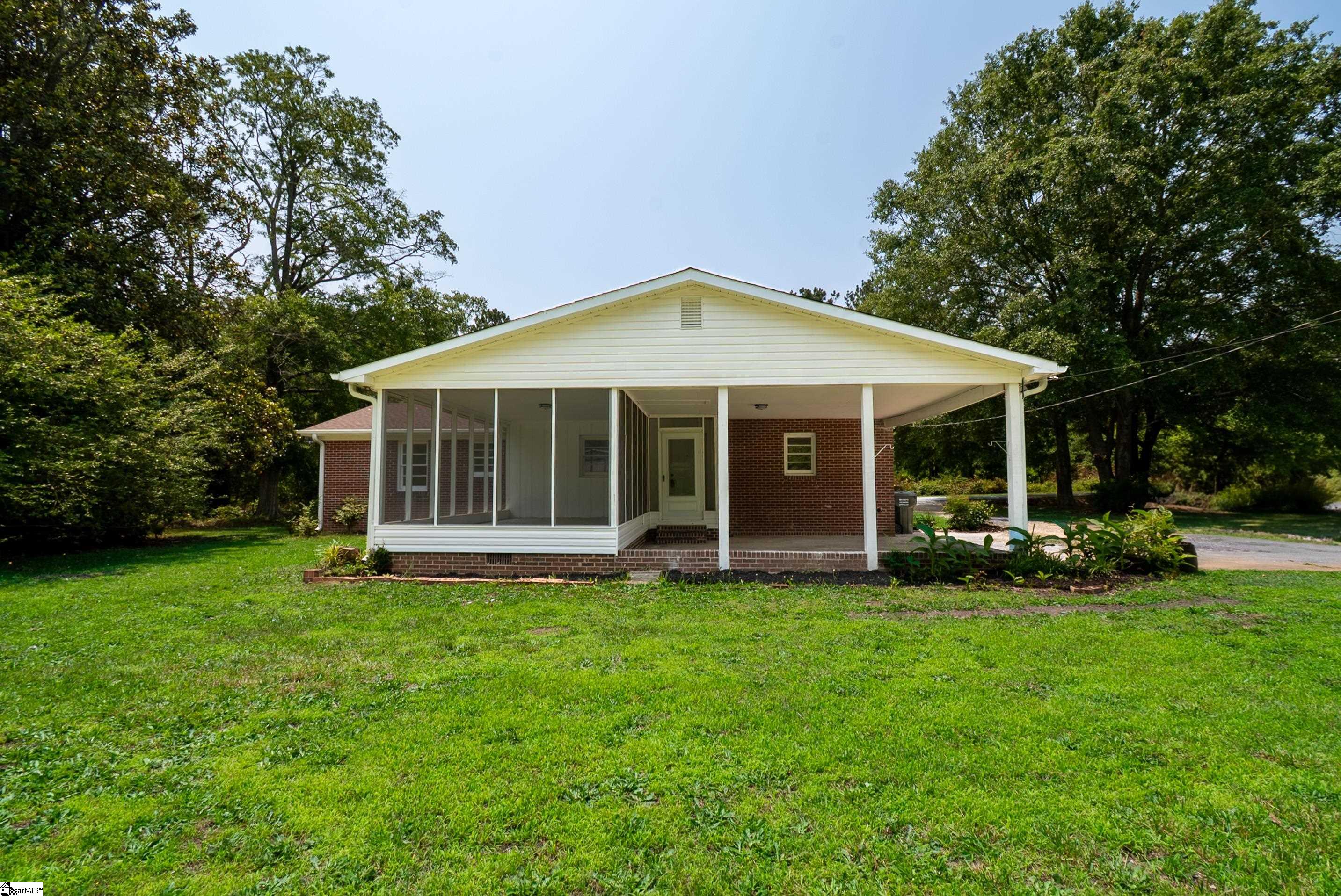 231 E Hampton, Honea Path, South Carolina image 8