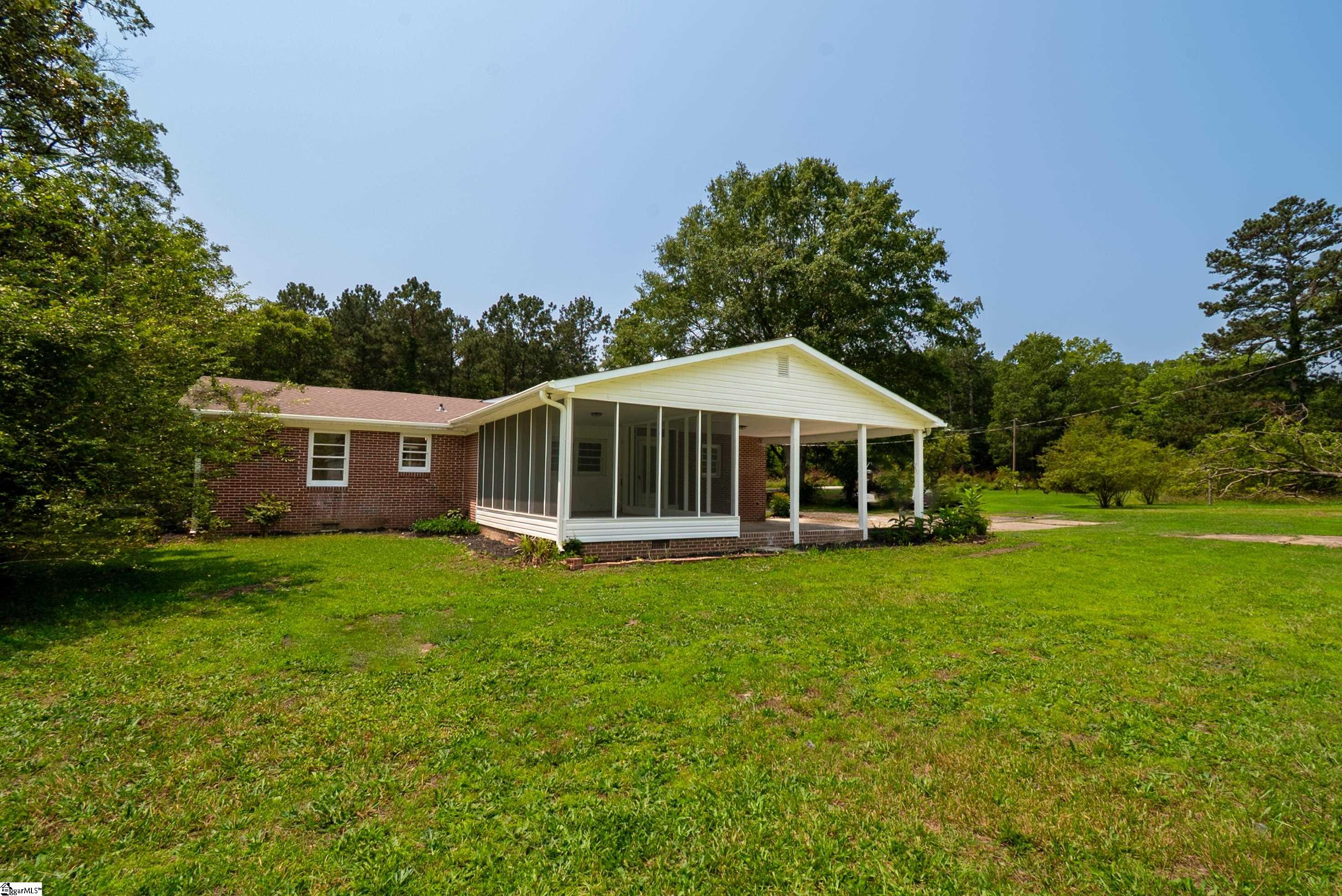 231 E Hampton, Honea Path, South Carolina image 9