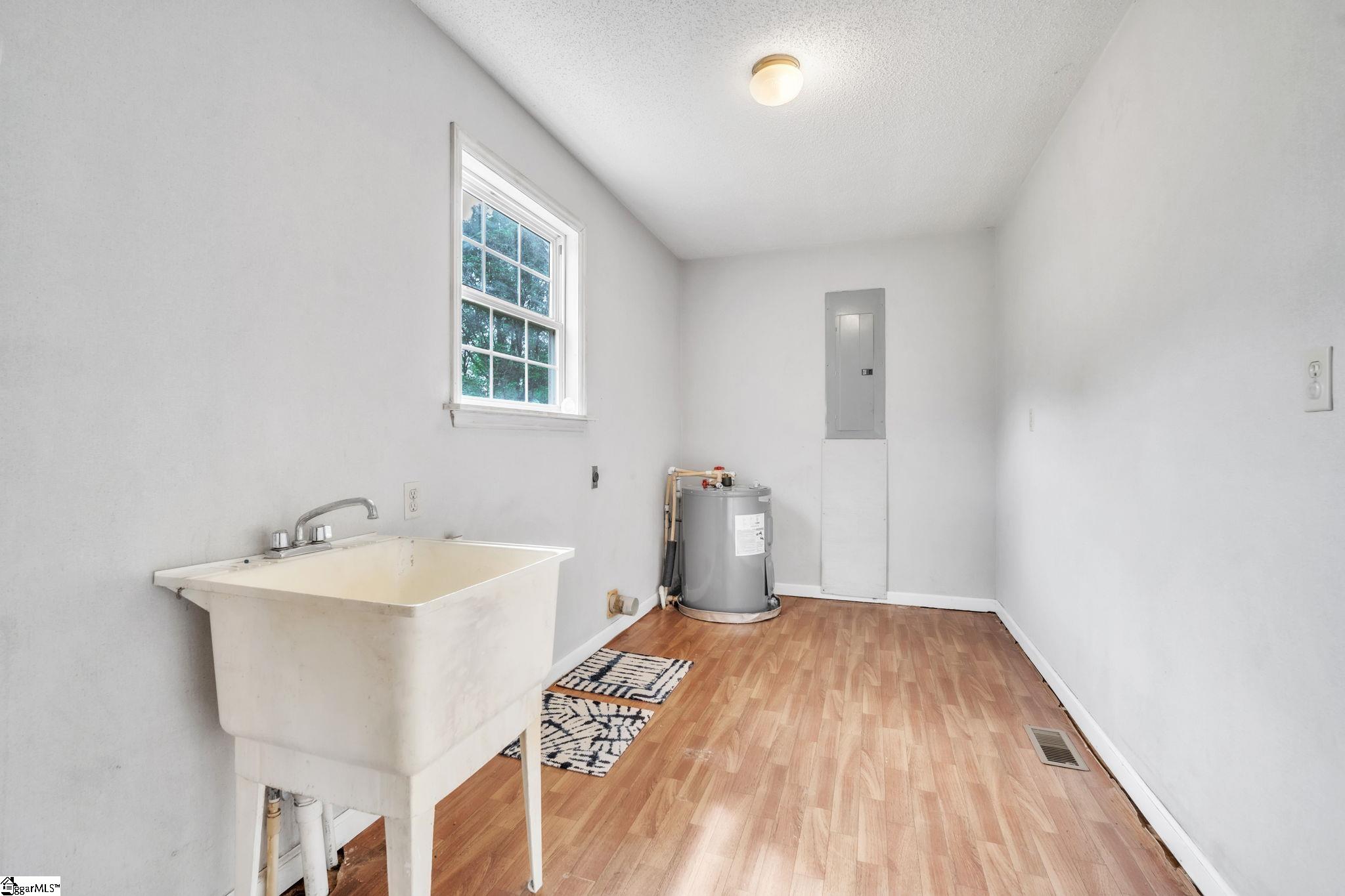 207 Starnes, Laurens, South Carolina image 14
