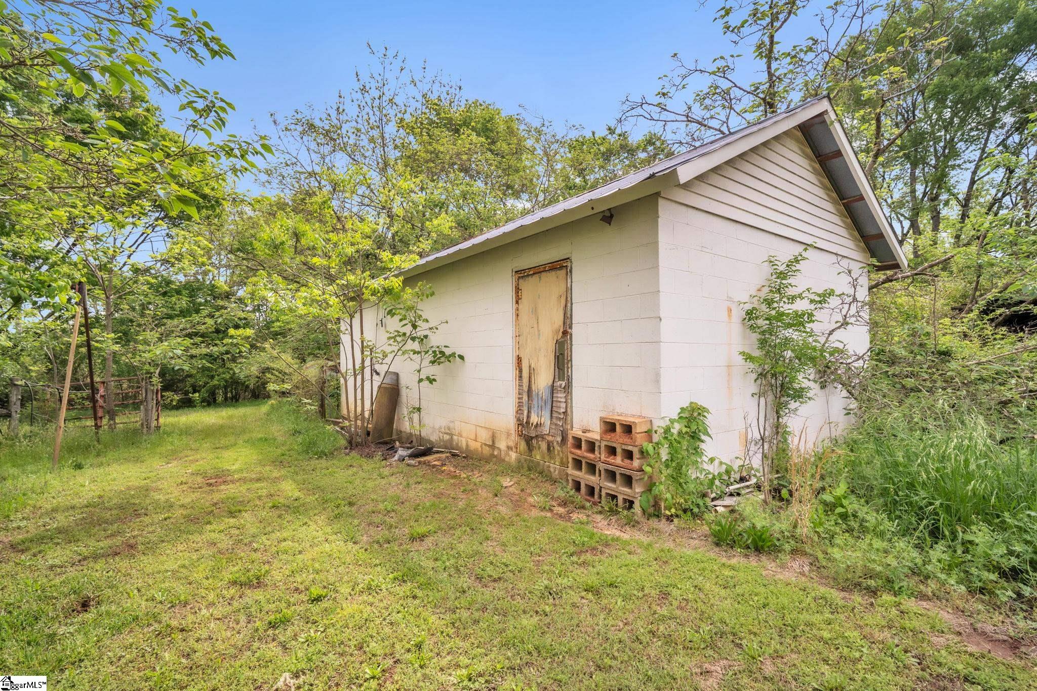 207 Starnes, Laurens, South Carolina image 17