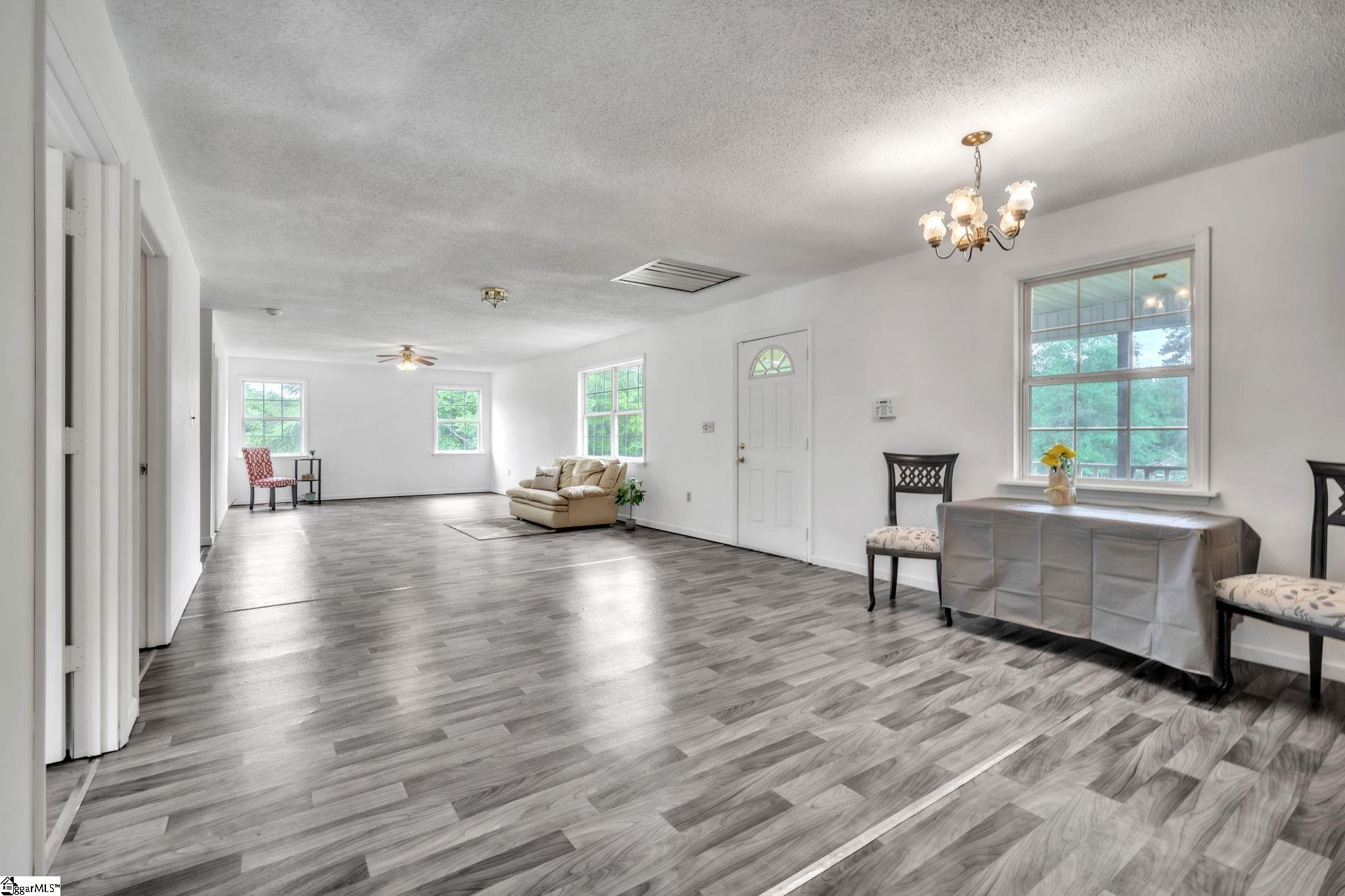 207 Starnes, Laurens, South Carolina image 4