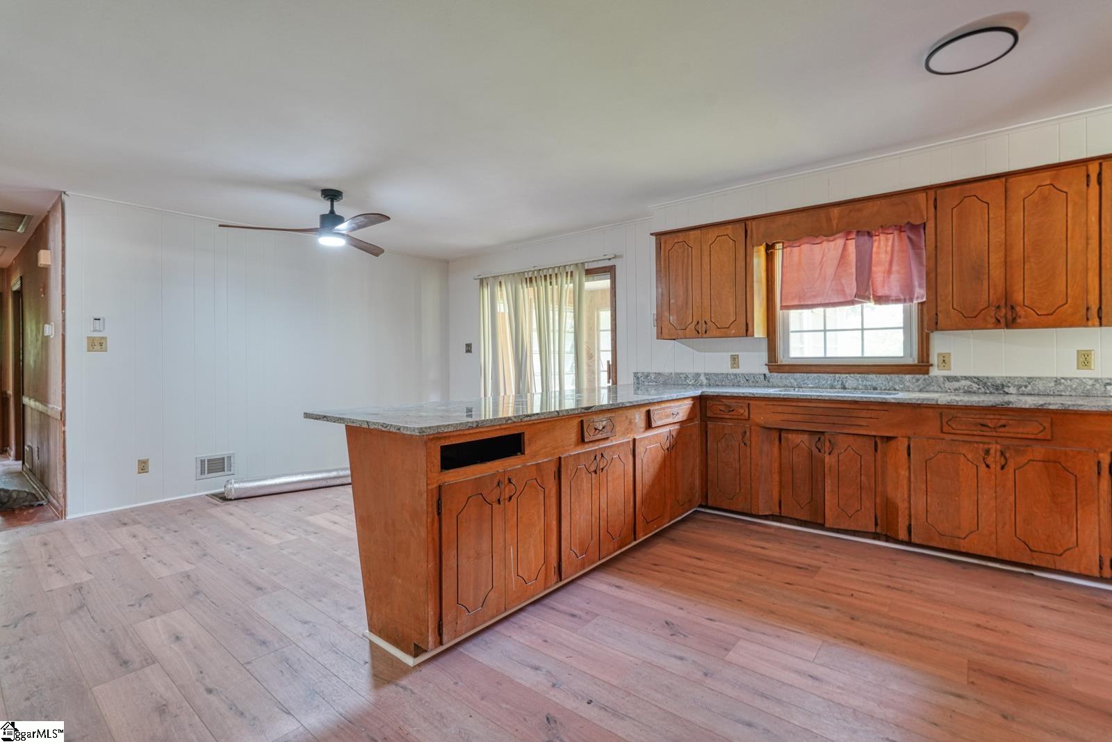 163 Walden, Spartanburg, South Carolina image 7