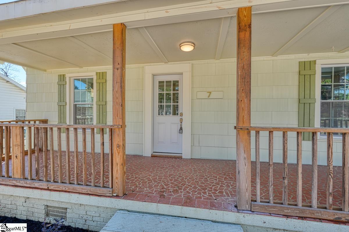 7 Ross, Greenville, South Carolina image 3