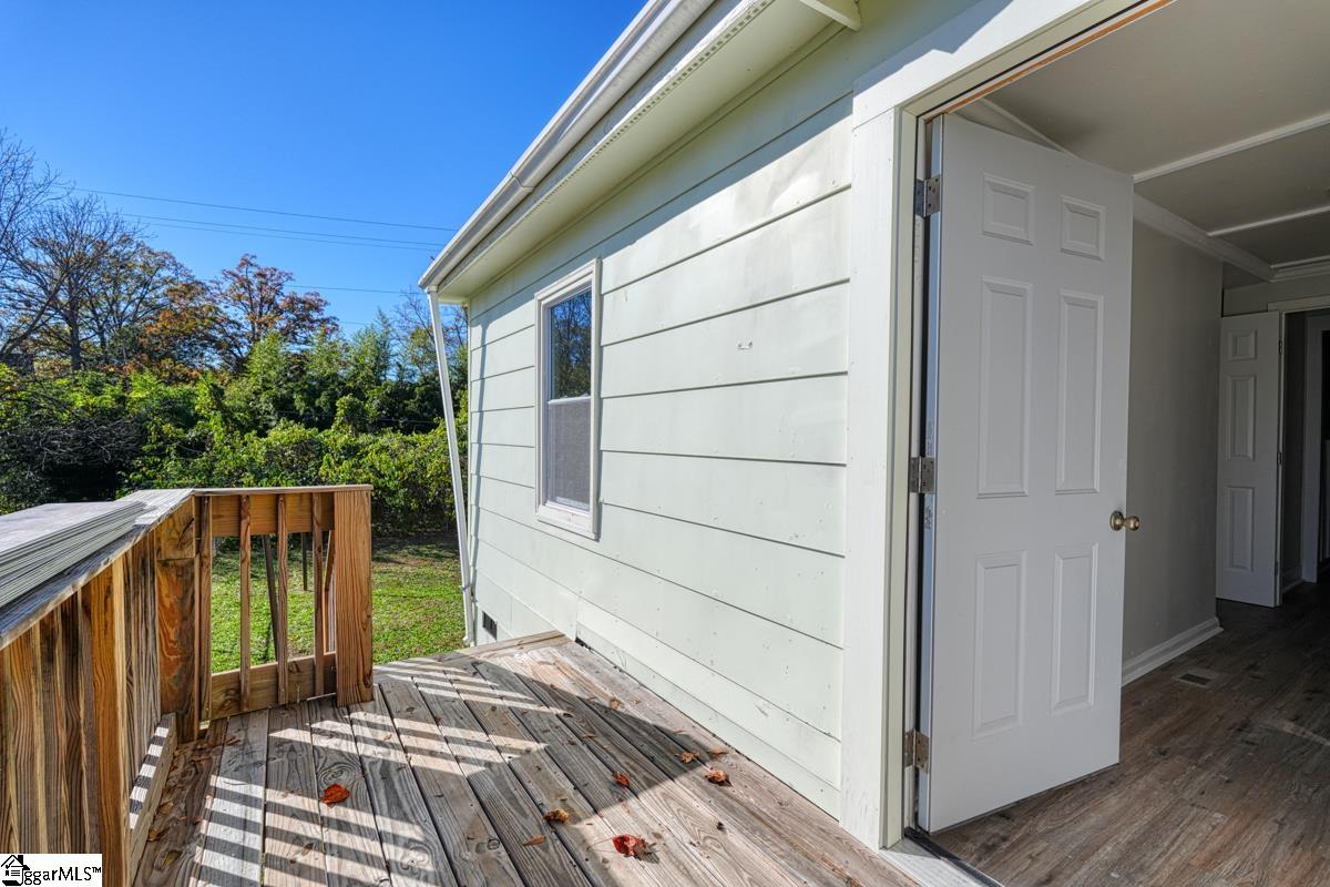 7 Ross, Greenville, South Carolina image 29