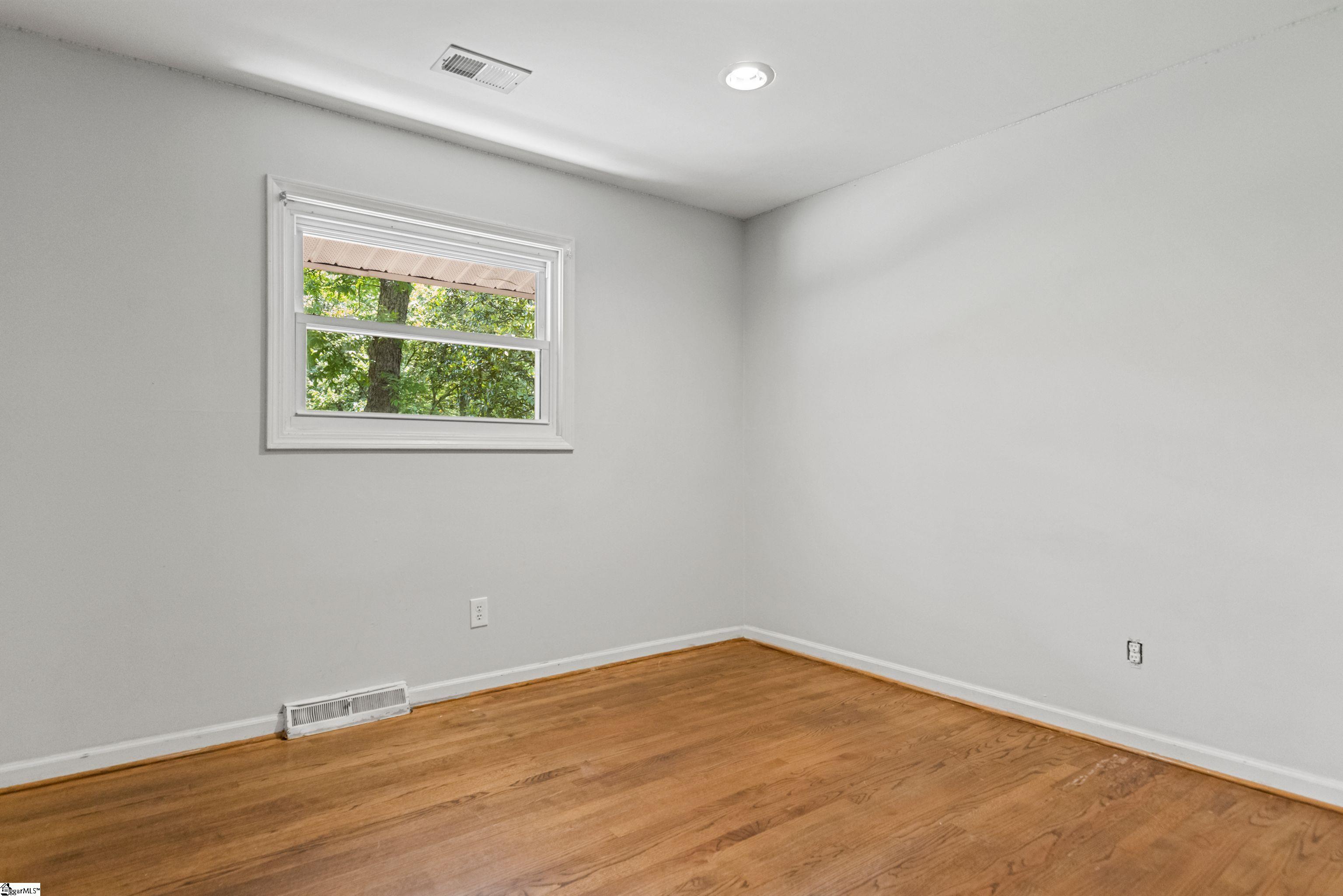 104 Rosemary, Greenville, South Carolina image 16