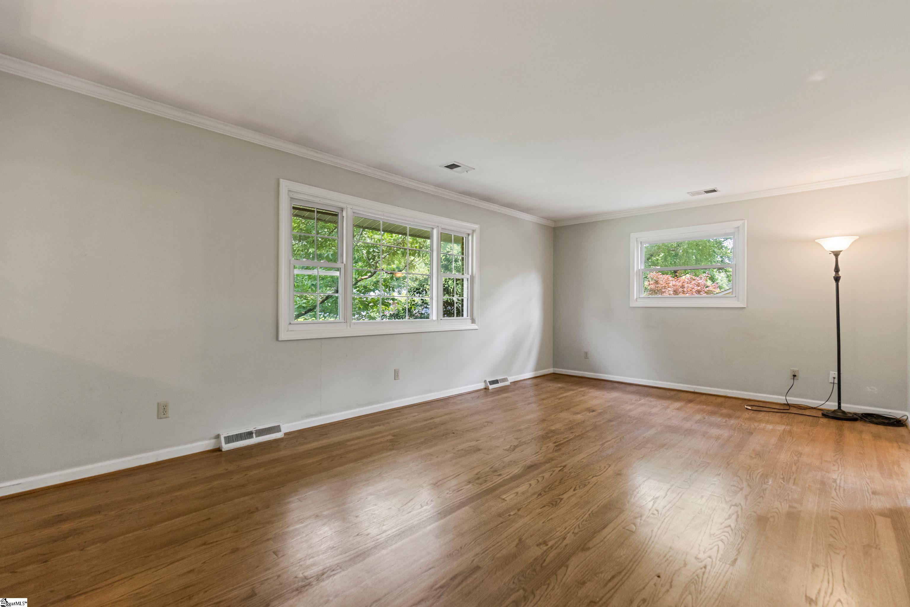 104 Rosemary, Greenville, South Carolina image 4