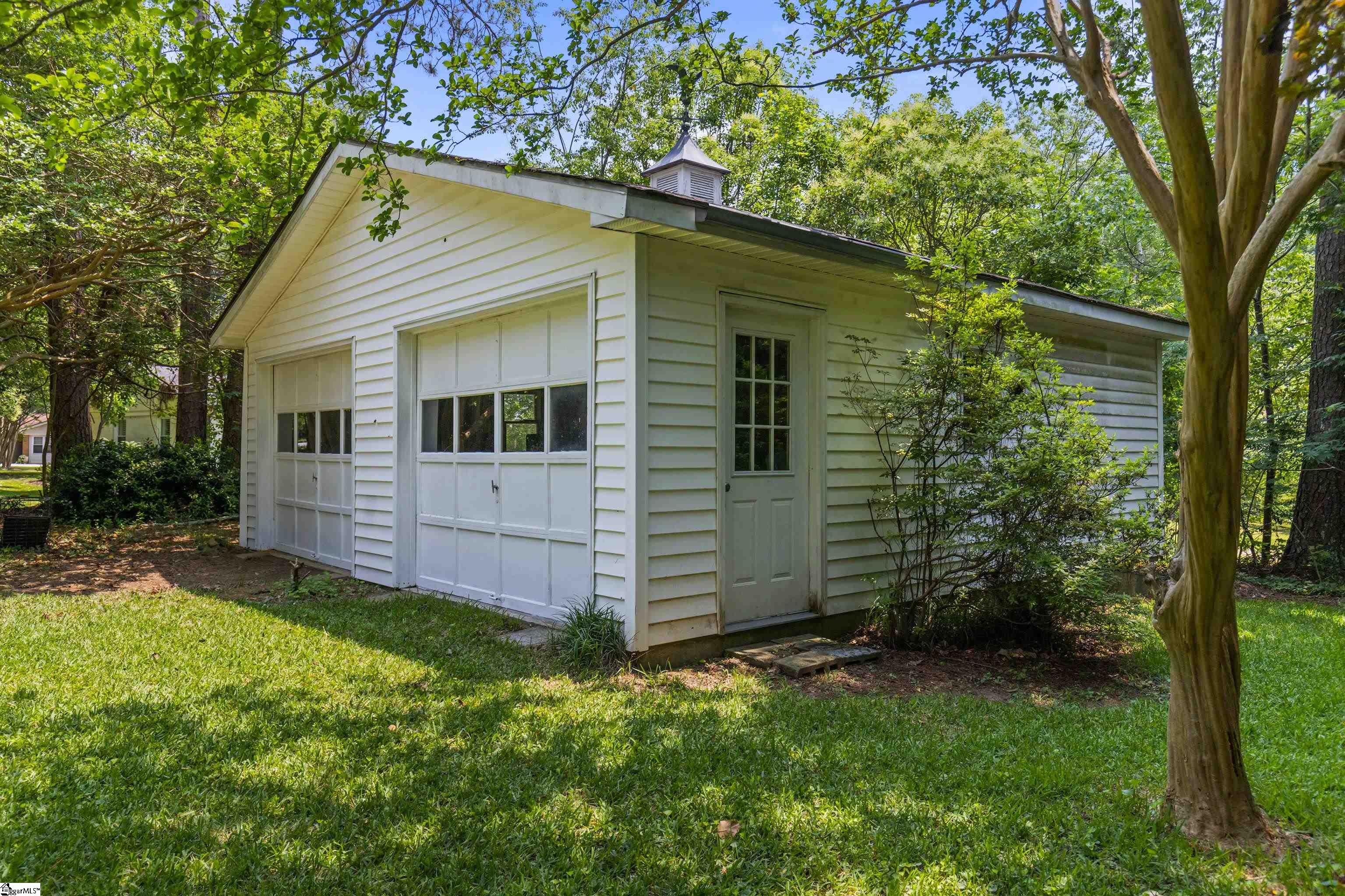 104 Rosemary, Greenville, South Carolina image 34