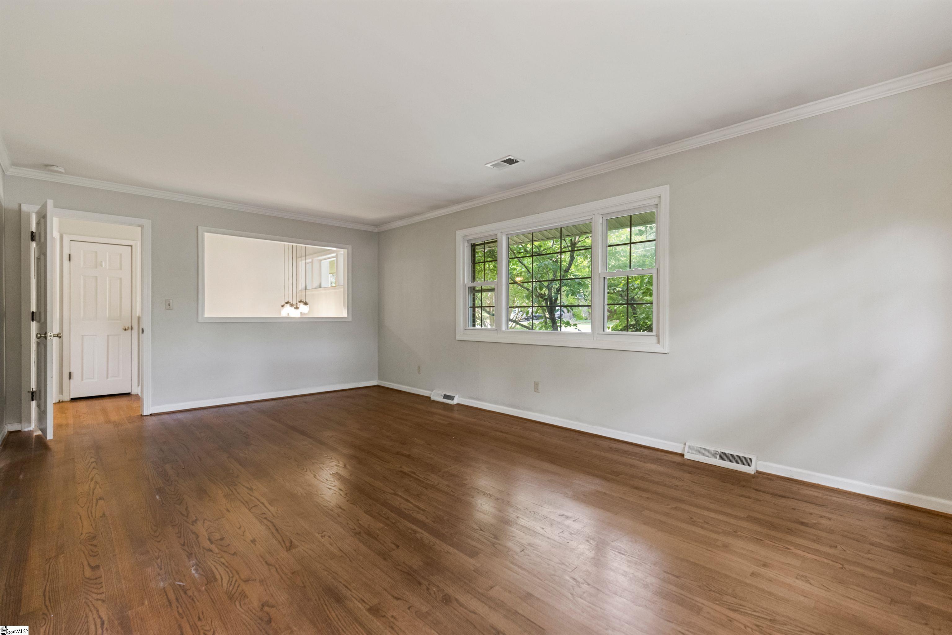 104 Rosemary, Greenville, South Carolina image 6