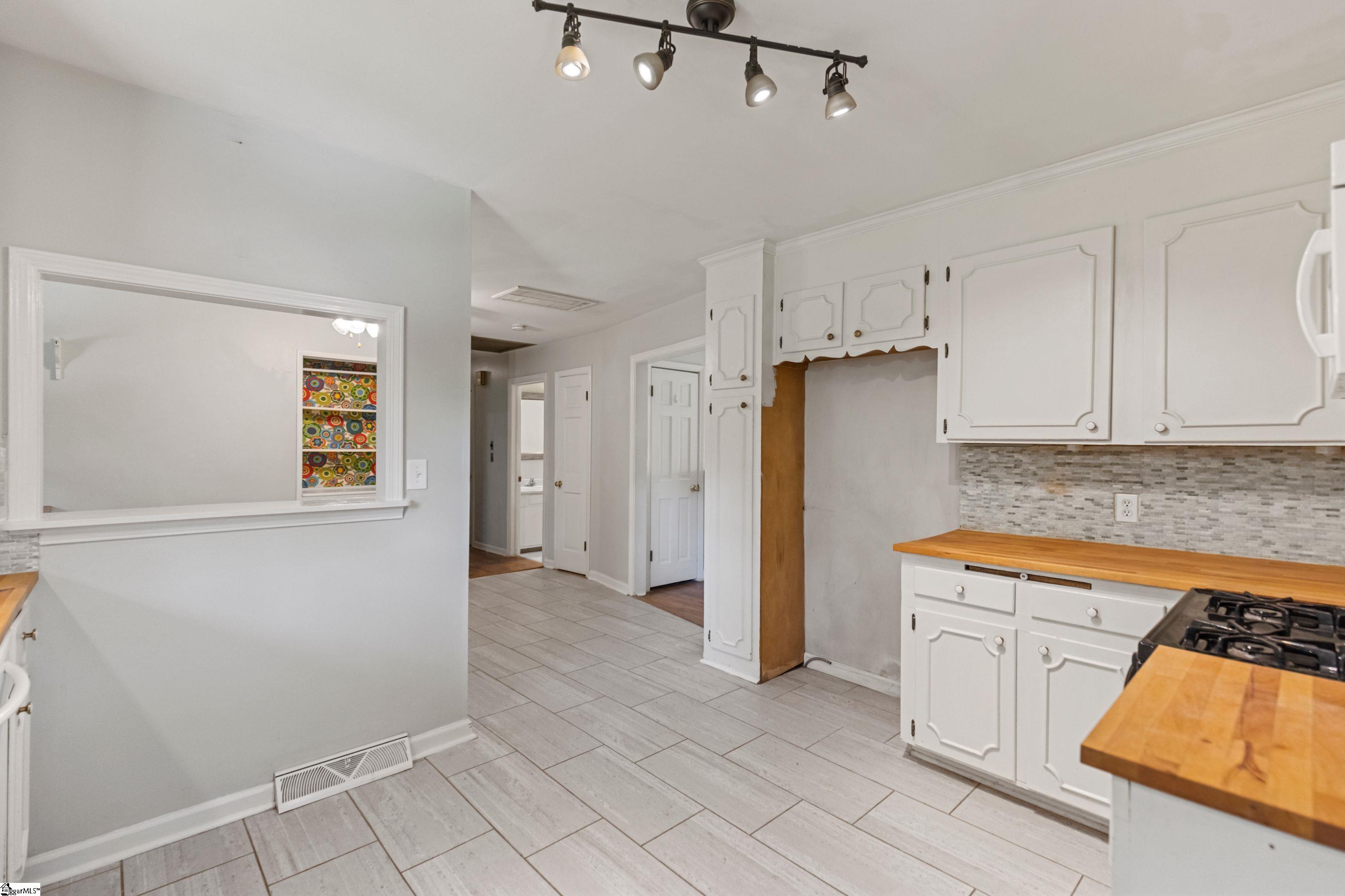104 Rosemary, Greenville, South Carolina image 9
