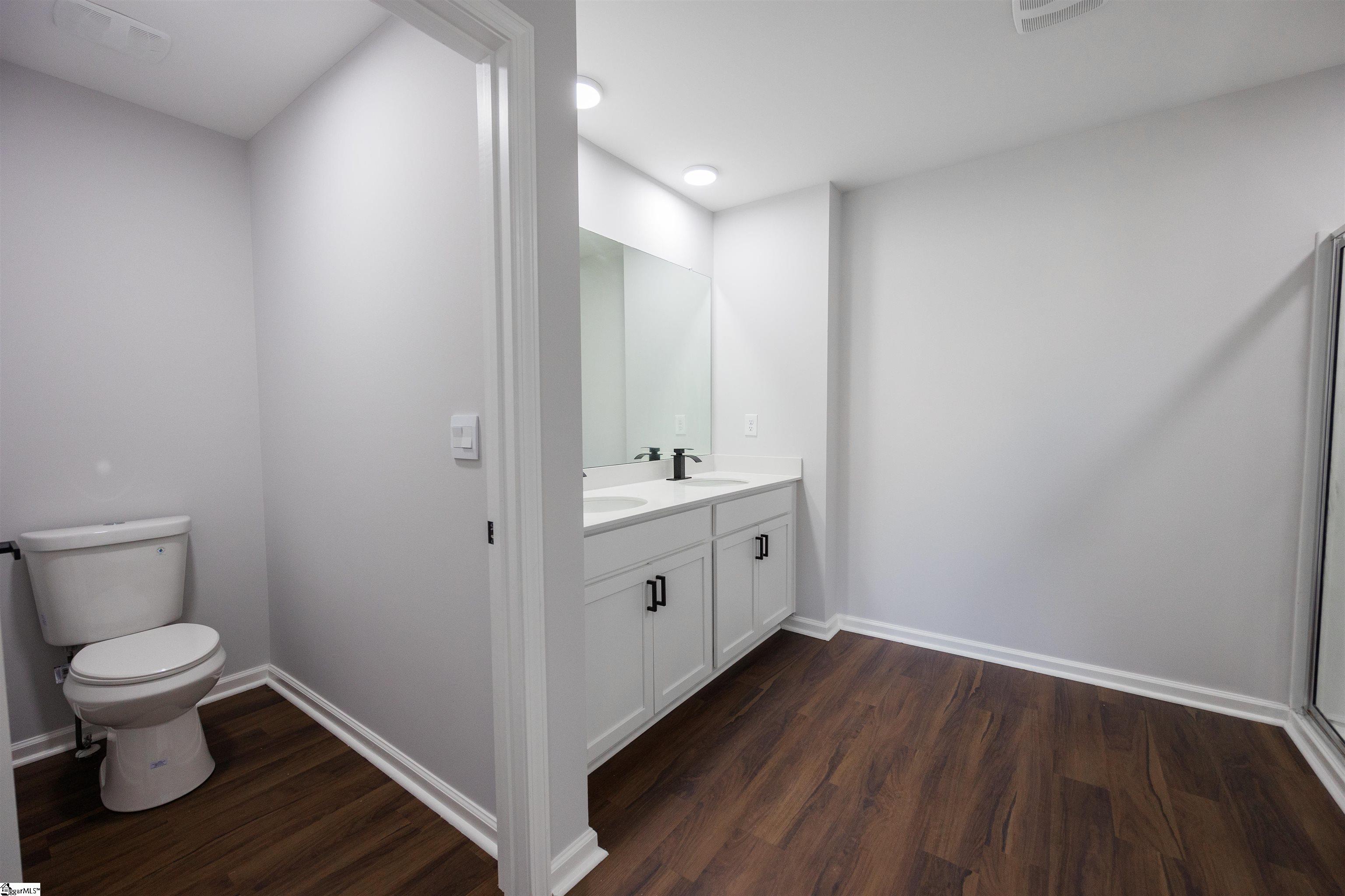 1305 Ledsham, Greer, South Carolina image 19