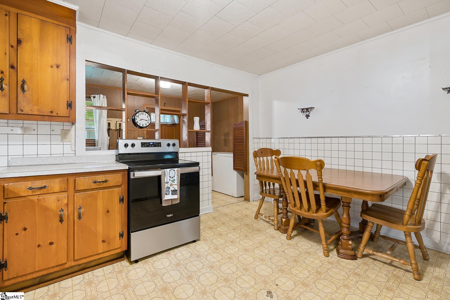 218 Mauldin, Williamston, South Carolina image 15