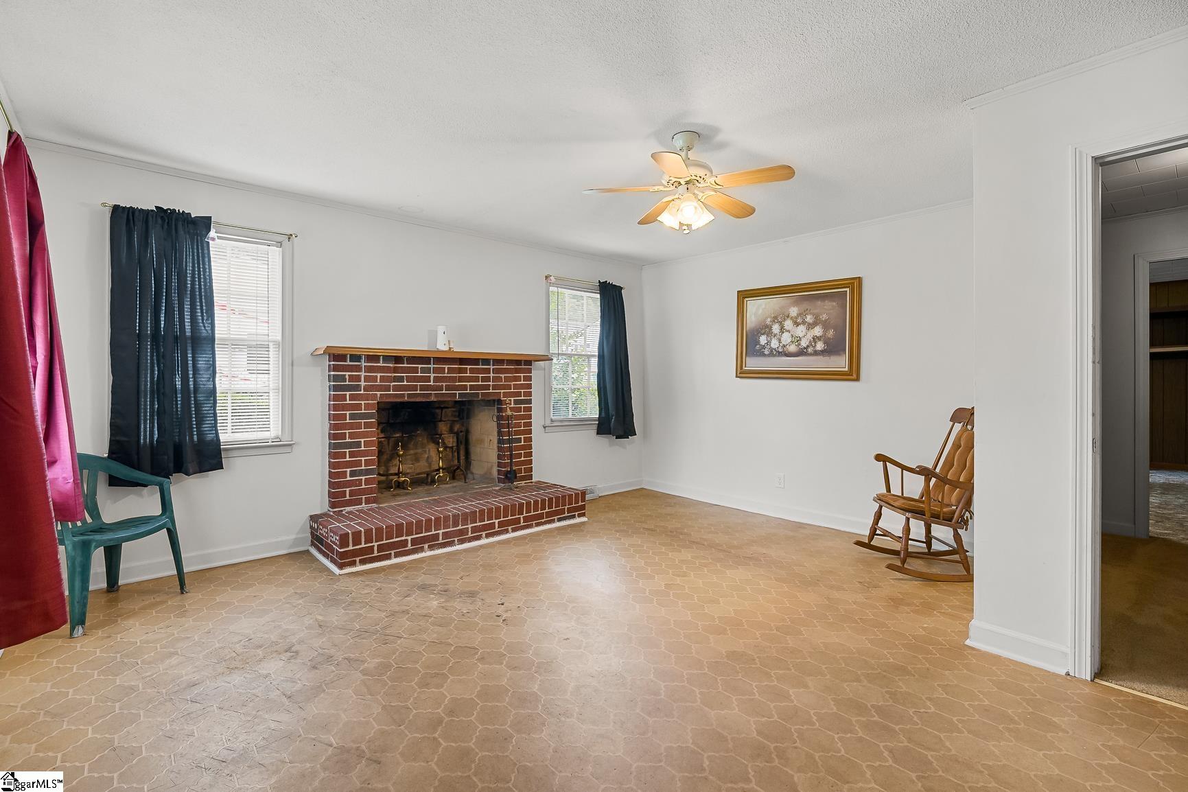 218 Mauldin, Williamston, South Carolina image 10