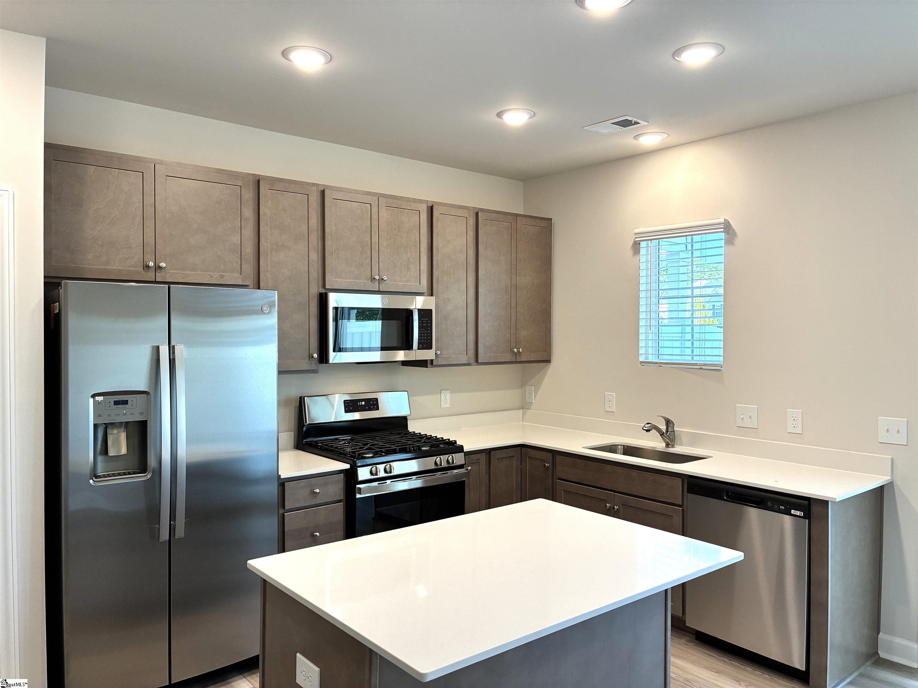 1503 Yellowwood, Reidville, South Carolina image 3