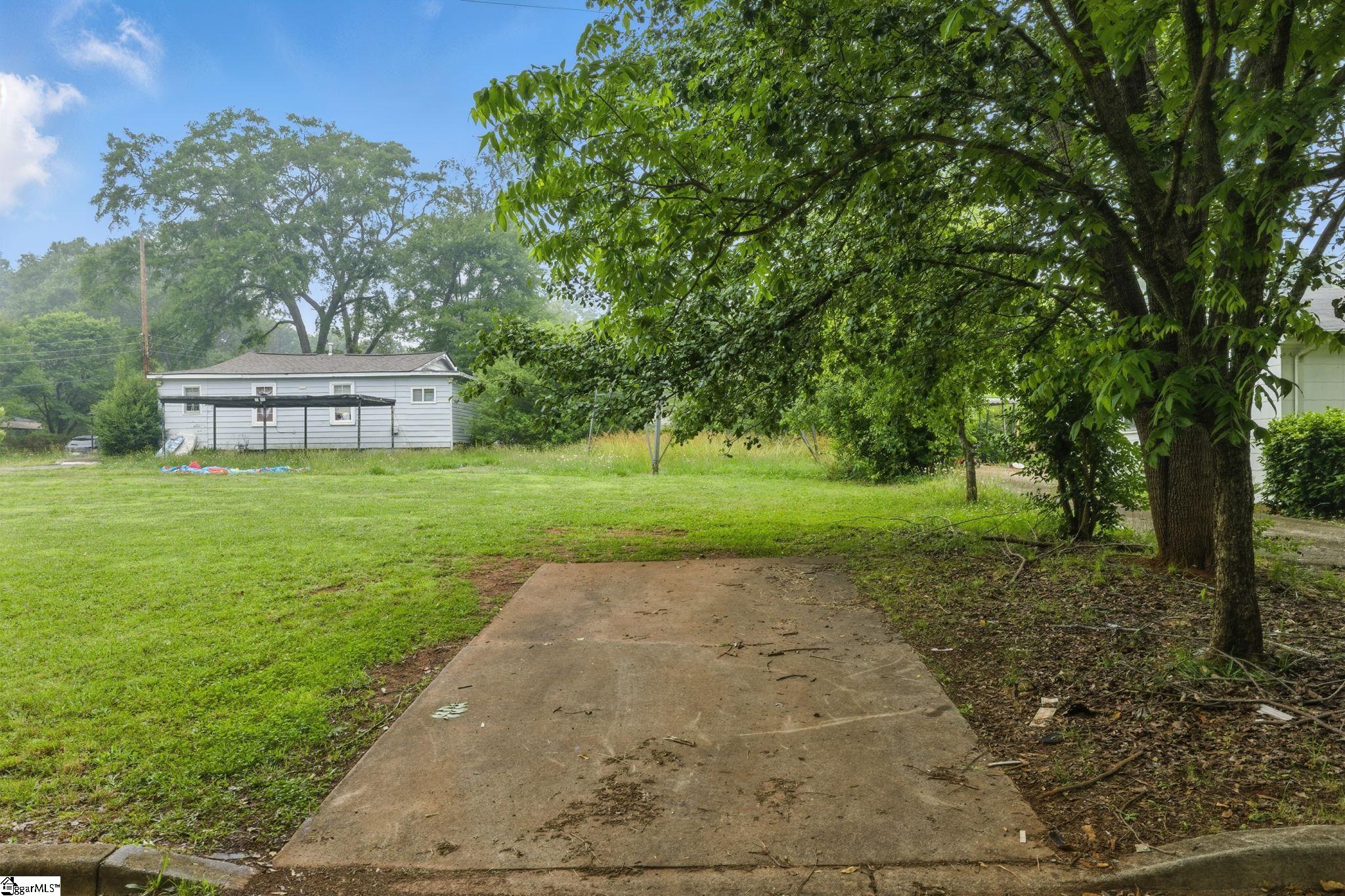 Tennessee, Spartanburg, South Carolina image 8