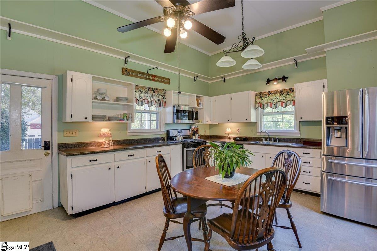501 Buncombe, Edgefield, South Carolina image 14