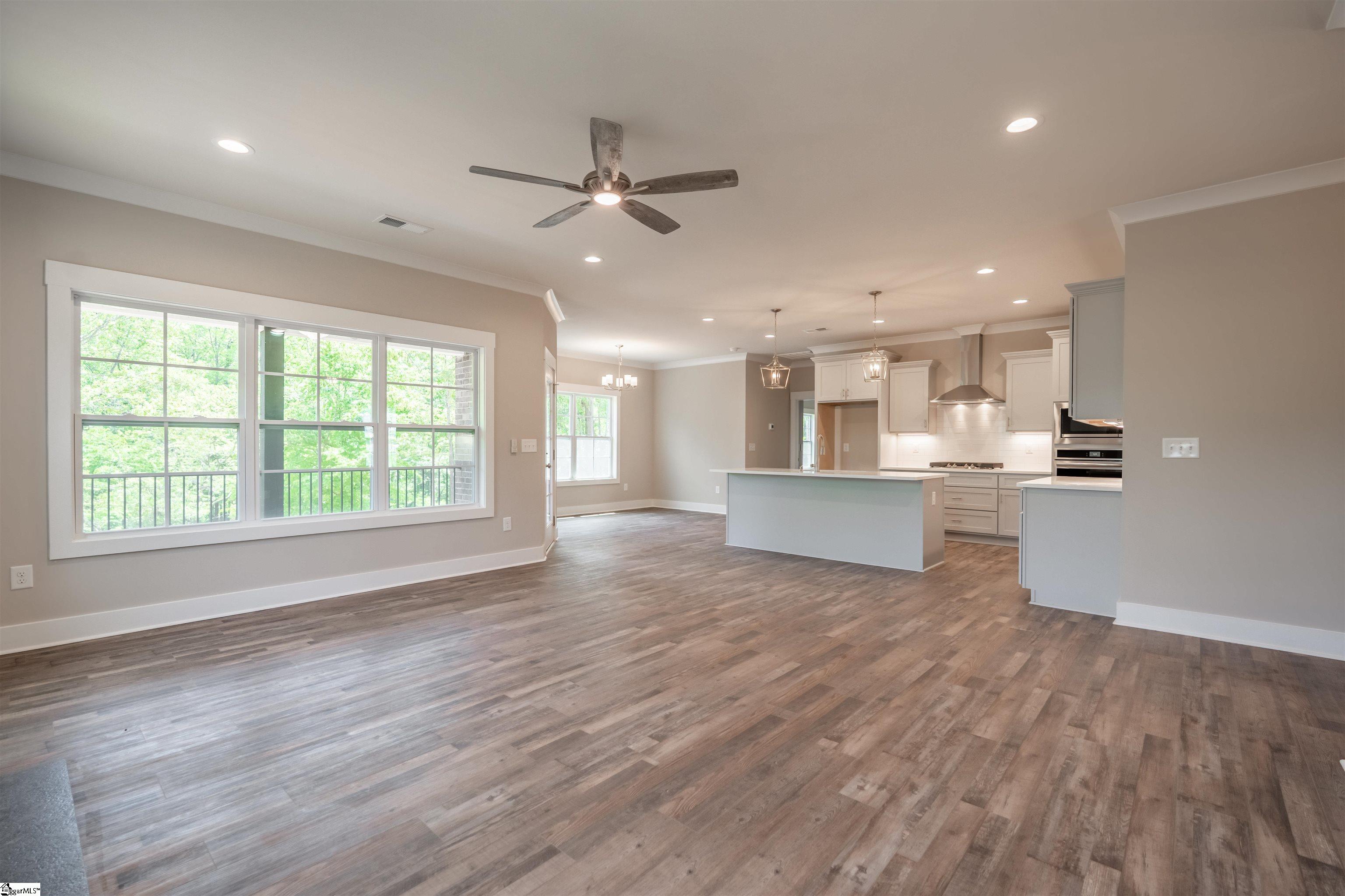 132 Willett, Taylors, South Carolina image 14