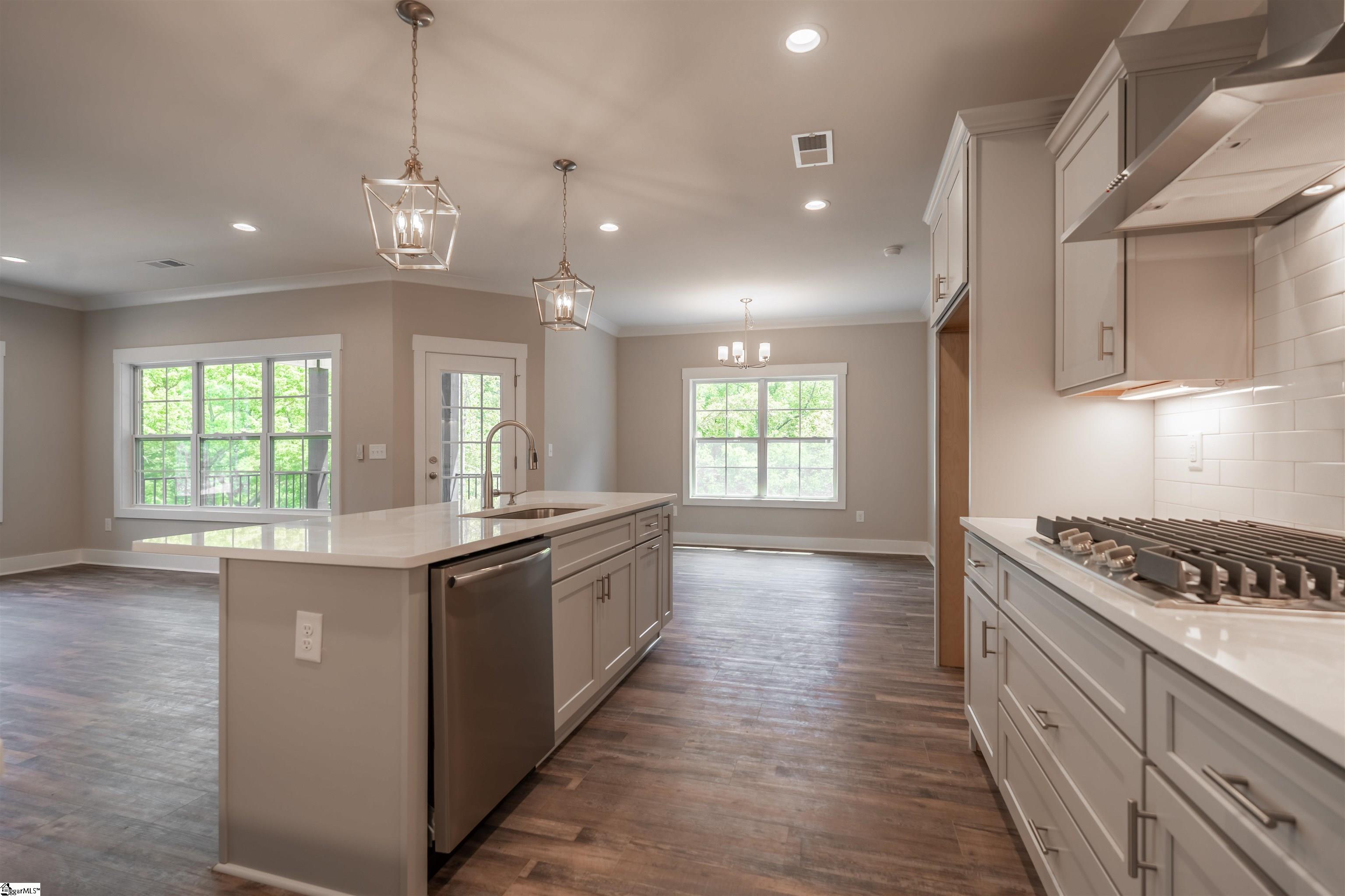 132 Willett, Taylors, South Carolina image 19