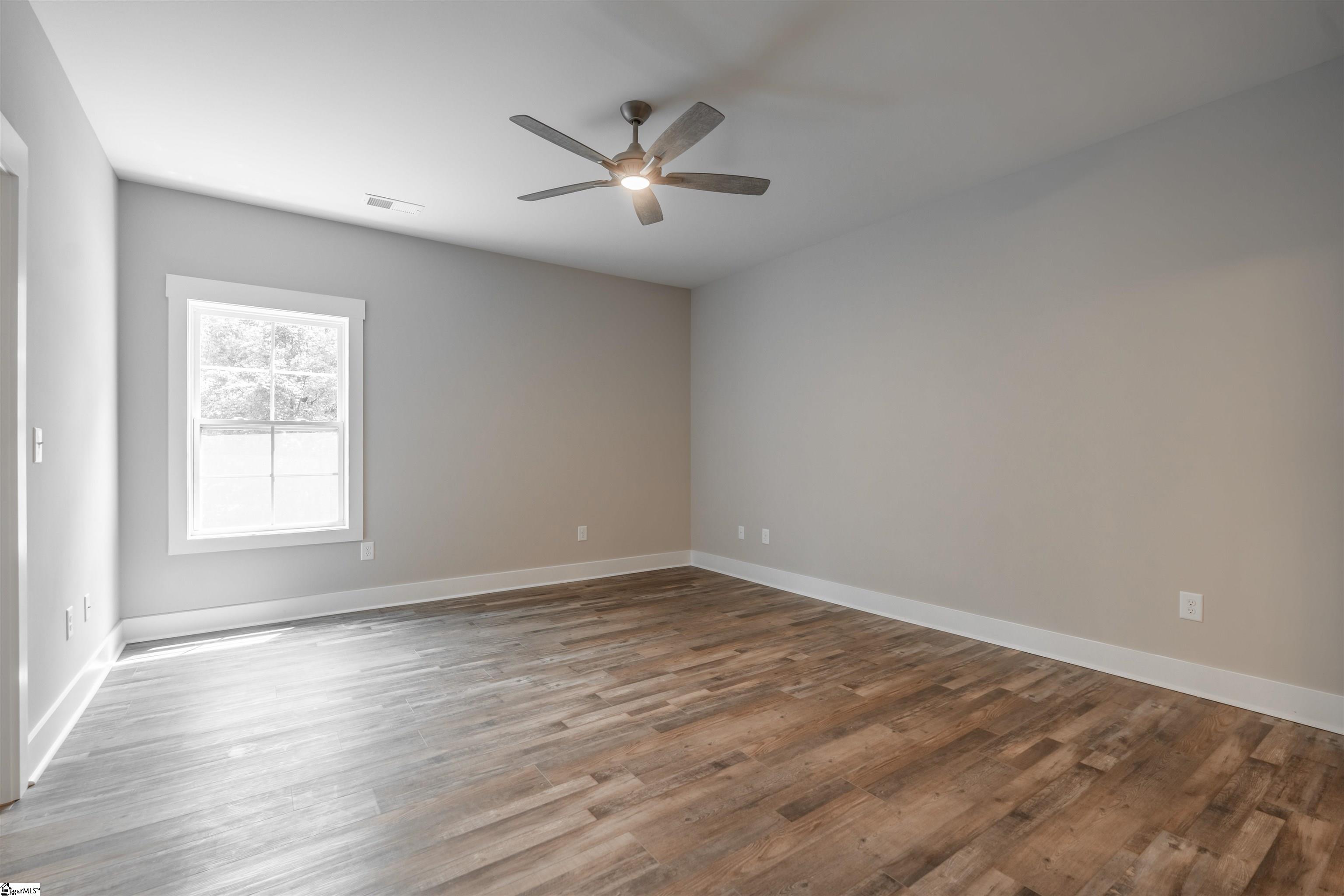 132 Willett, Taylors, South Carolina image 31