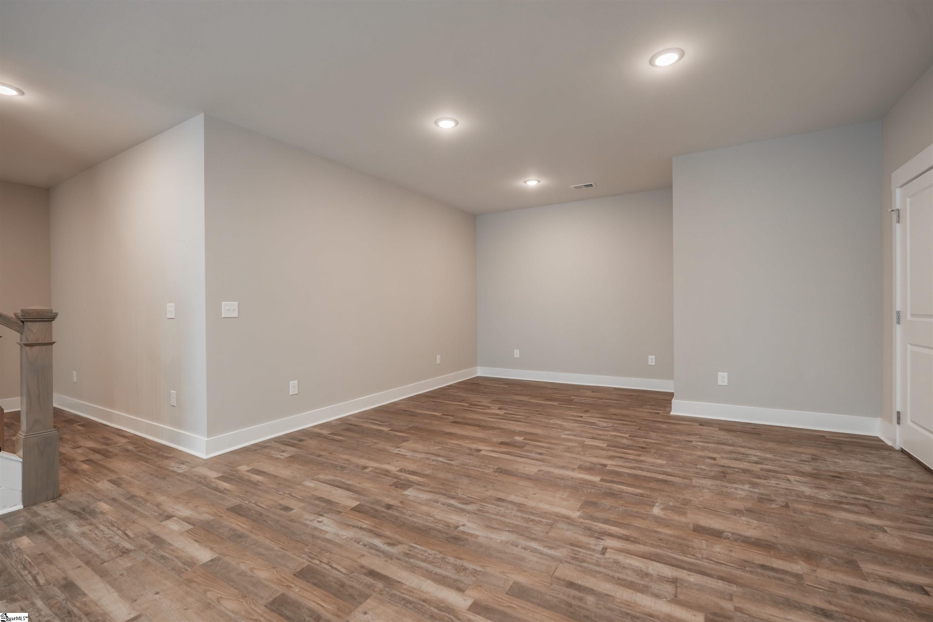 132 Willett, Taylors, South Carolina image 38