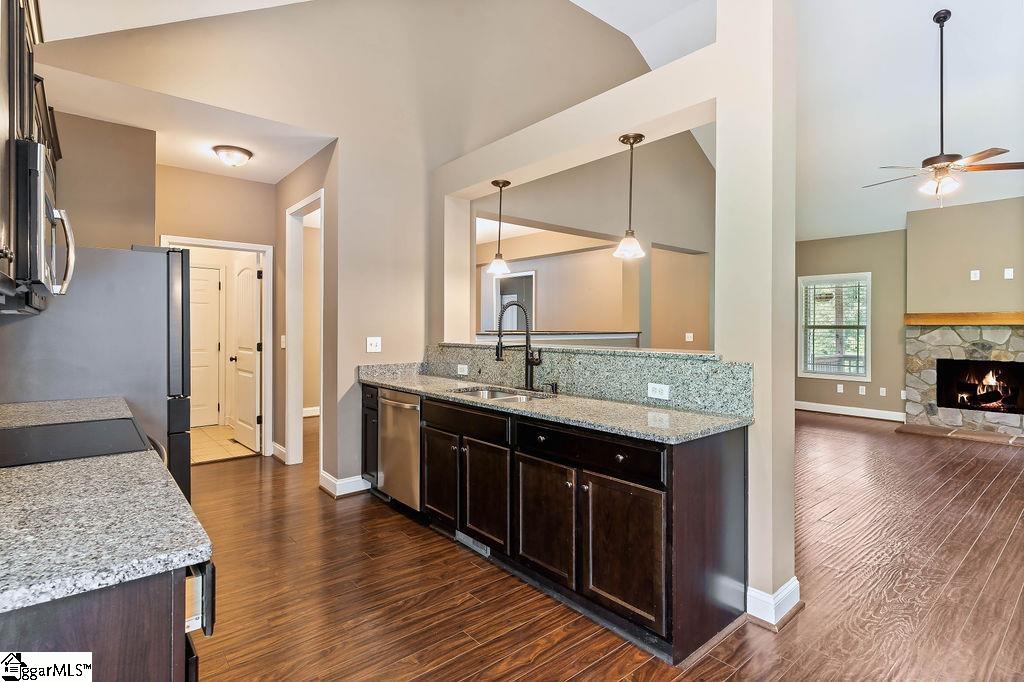 30 Caperton, Greer, South Carolina image 13