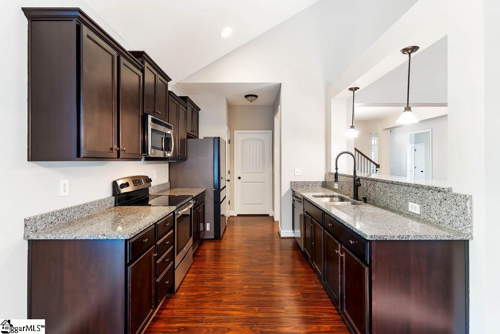 MLS #1559517 image #17