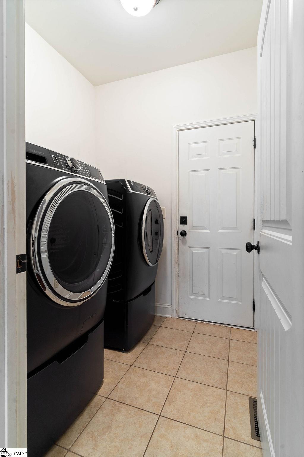 30 Caperton, Greer, South Carolina image 24
