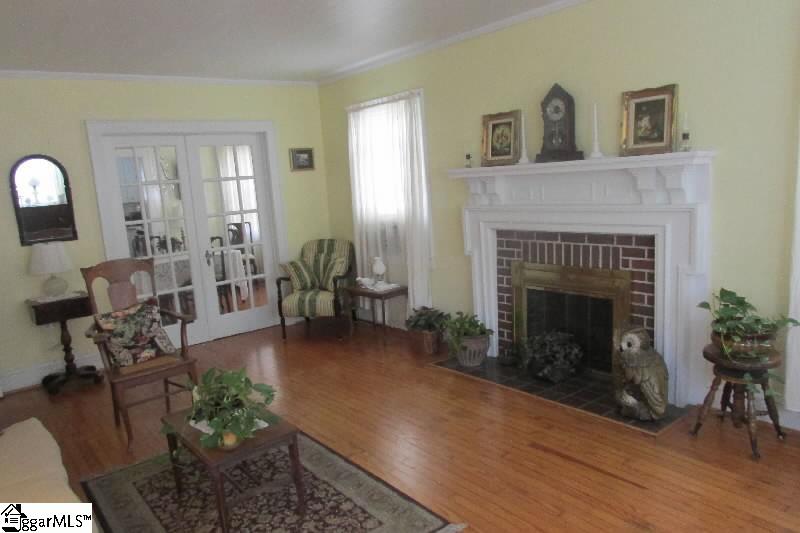 400 Calvert, Clinton, South Carolina image 4