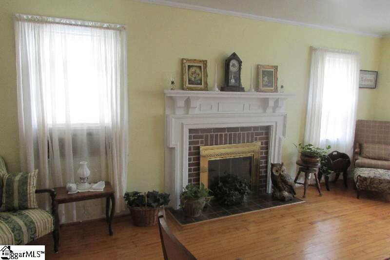 400 Calvert, Clinton, South Carolina image 5