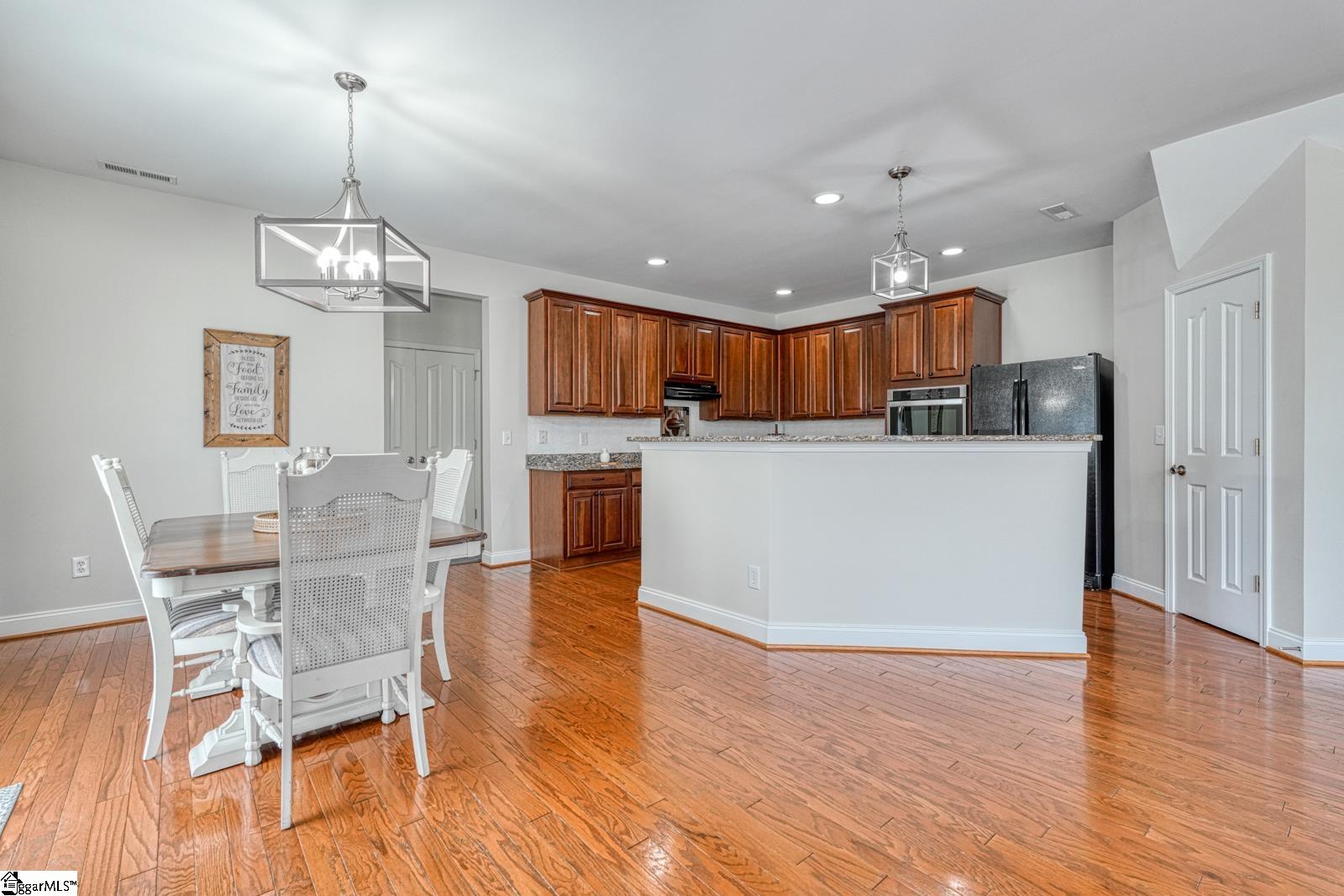 819 S Edisto River, Roebuck, South Carolina image 11