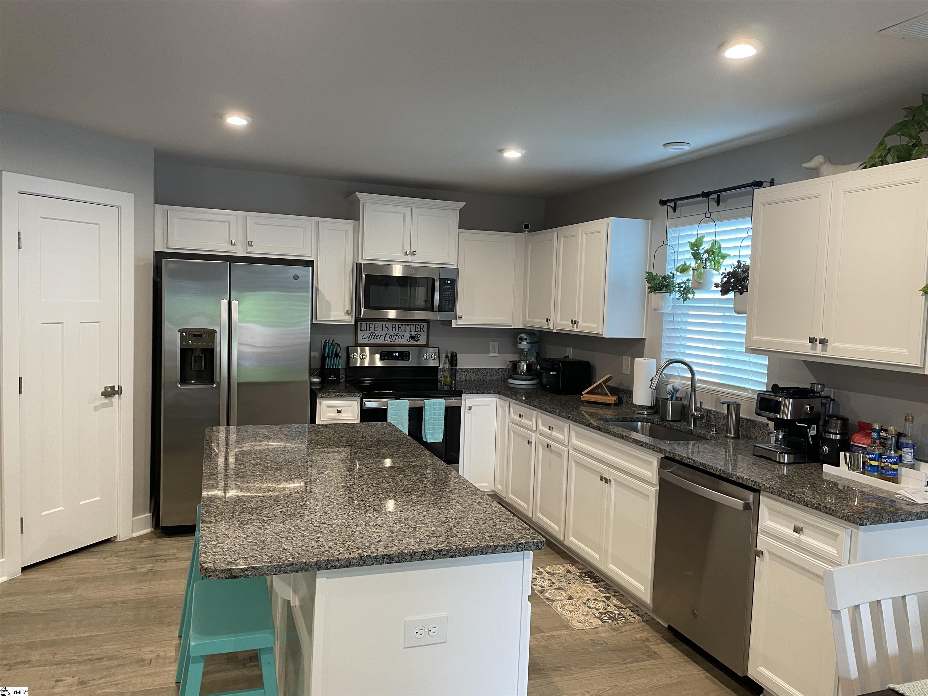 3 Grove, Piedmont, South Carolina image 3