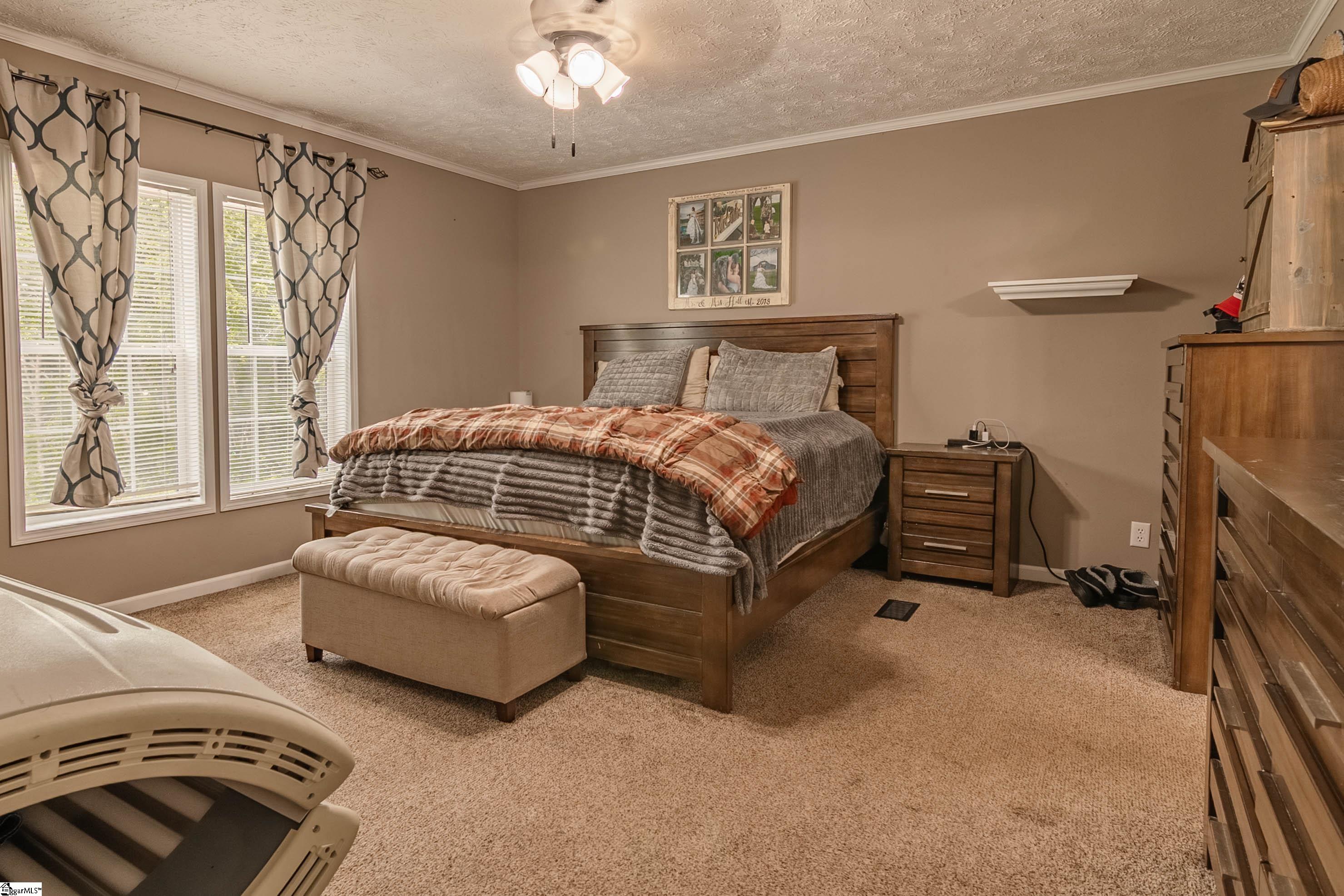35 W Burns, Travelers Rest, South Carolina image 19