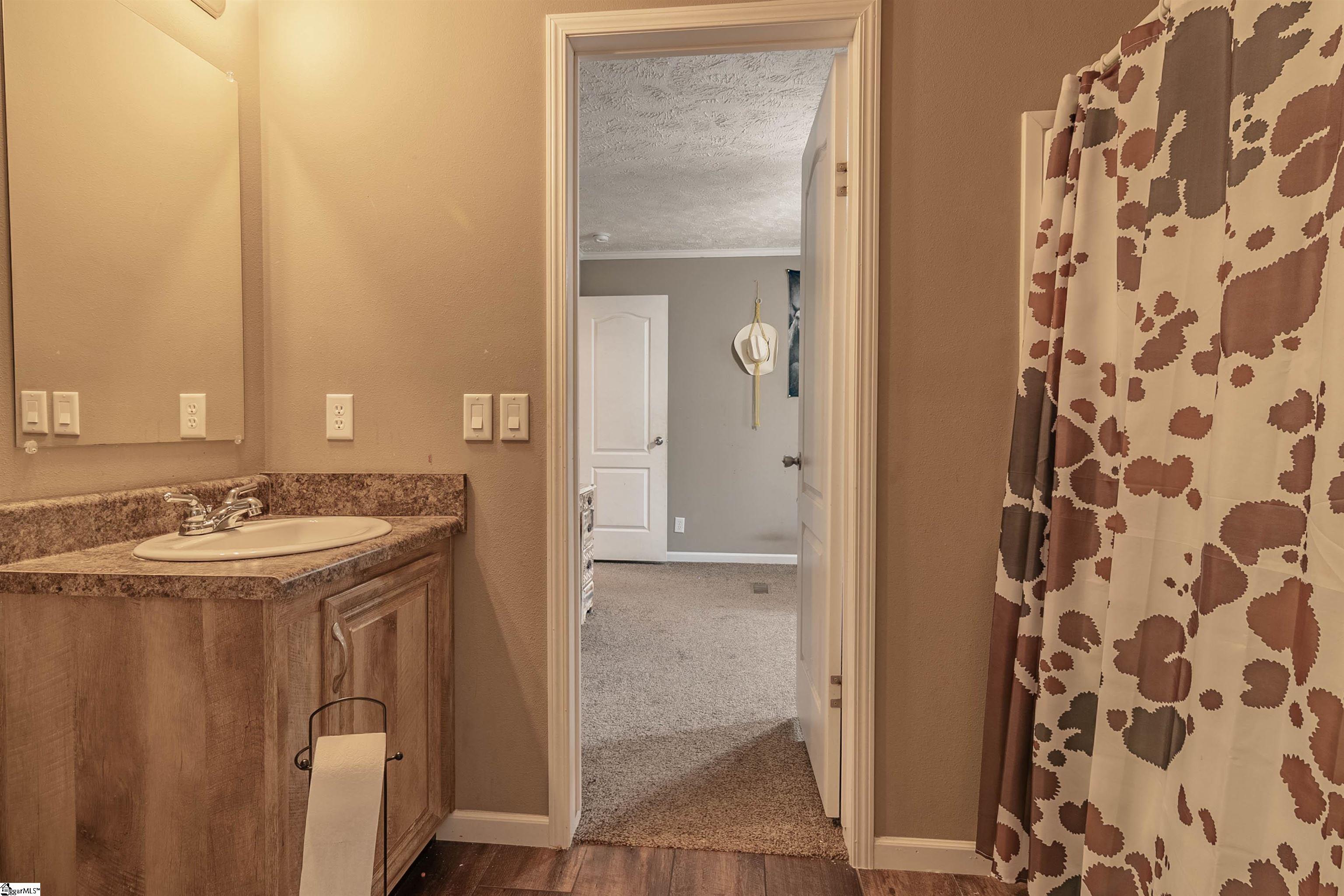 35 W Burns, Travelers Rest, South Carolina image 29
