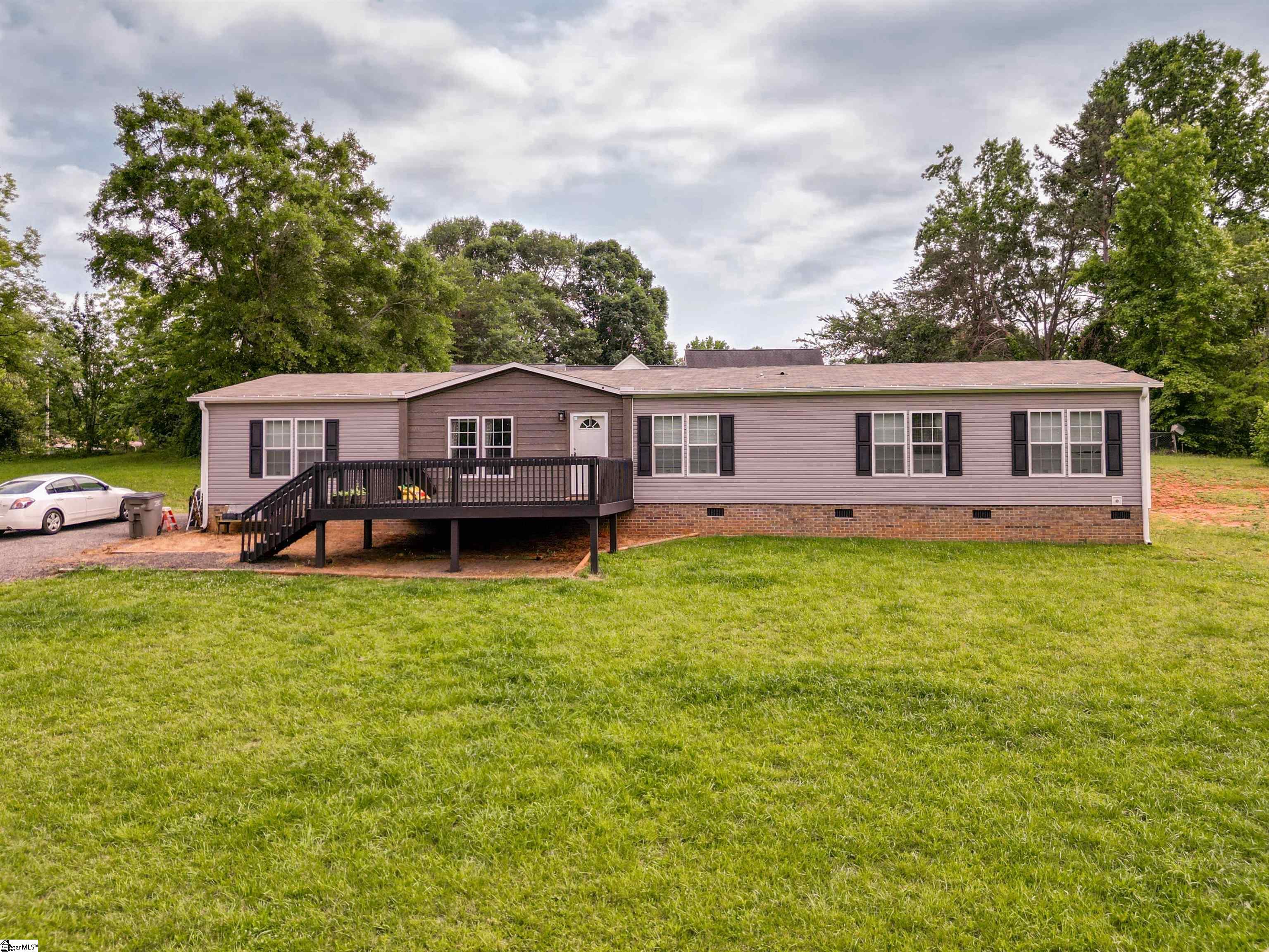 35 W Burns, Travelers Rest, South Carolina image 37