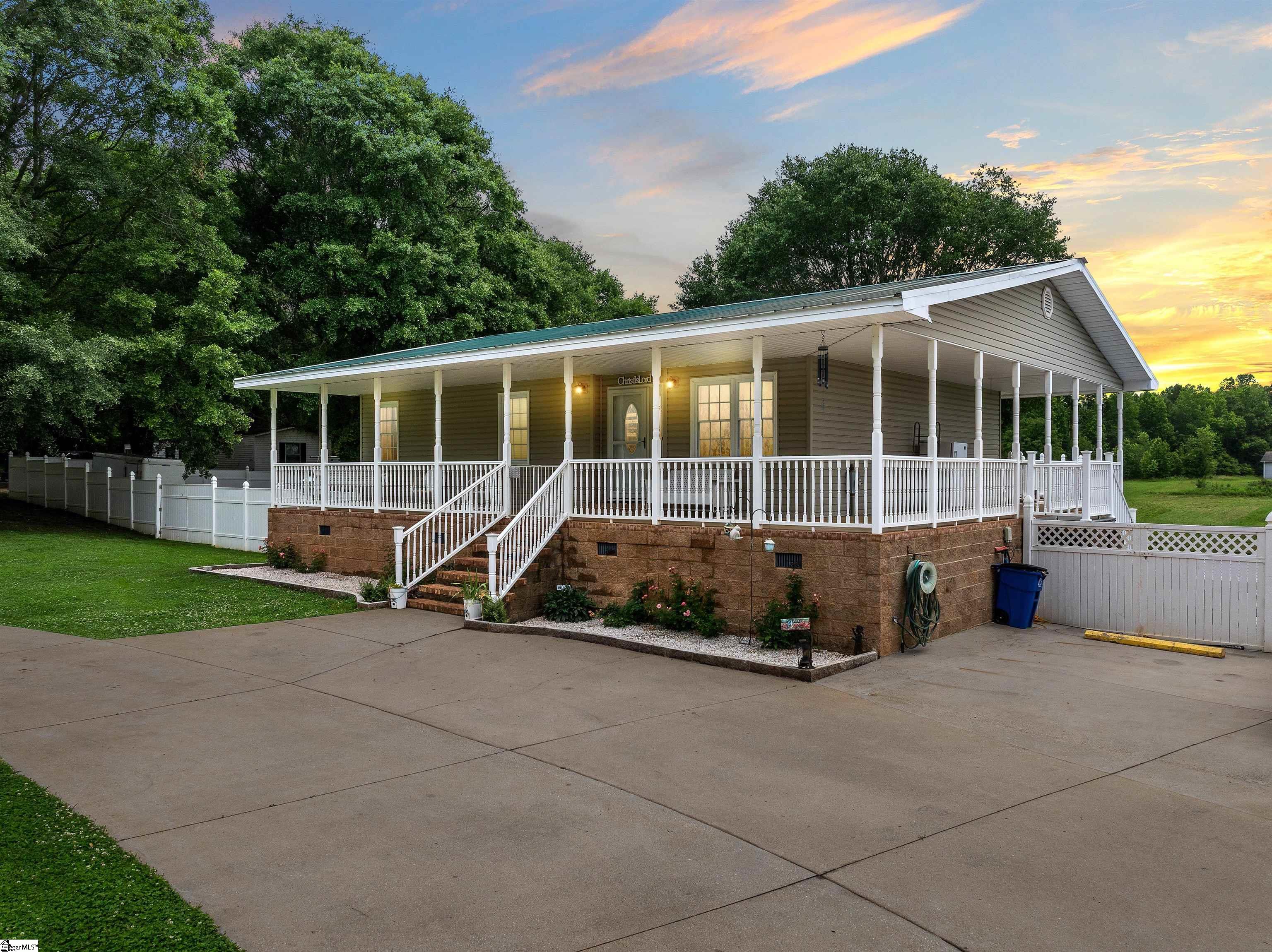 2839 Mount Lebanon, Campobello, South Carolina image 1