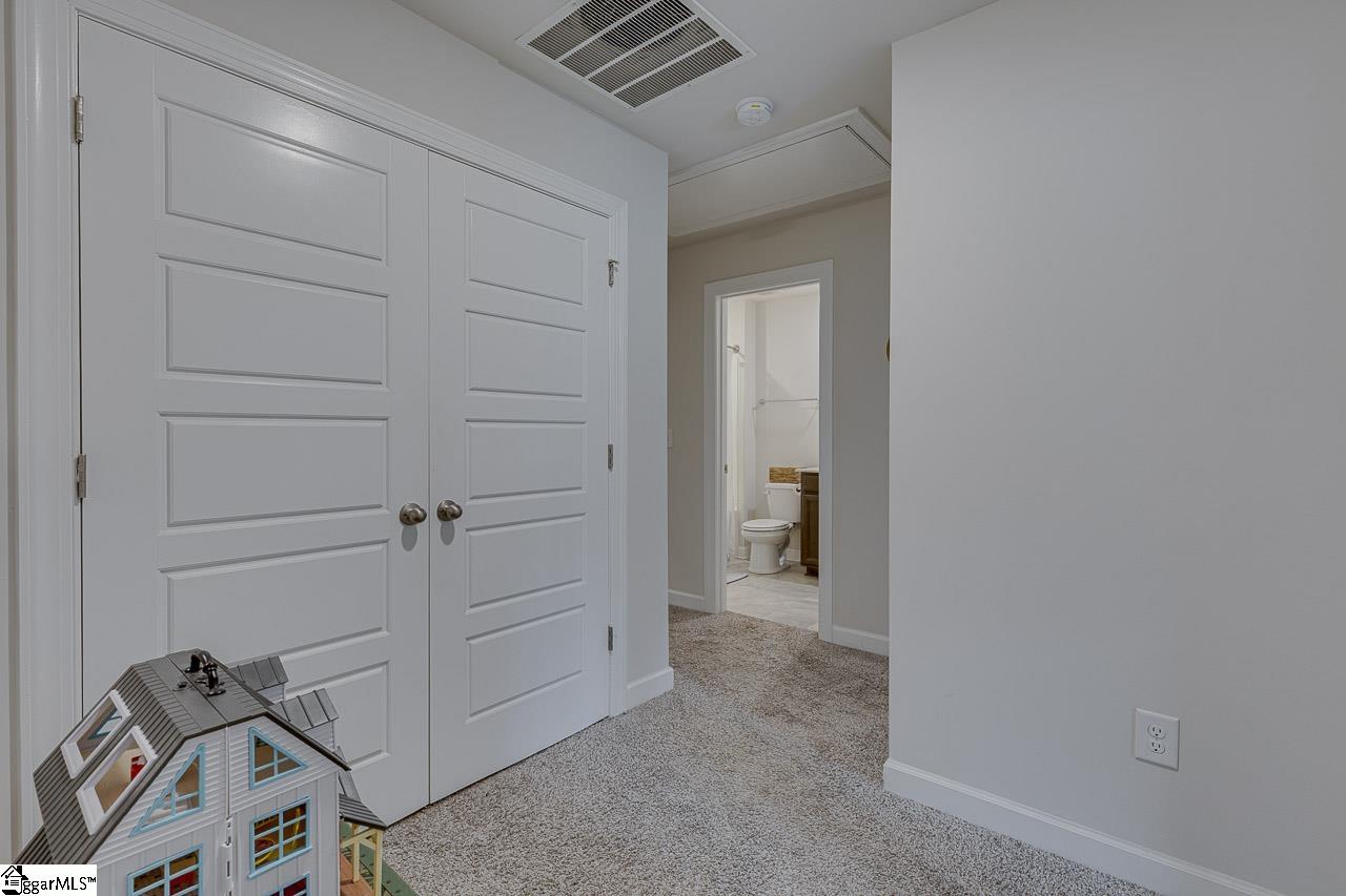 404 Hillrock, Greenville, South Carolina image 13