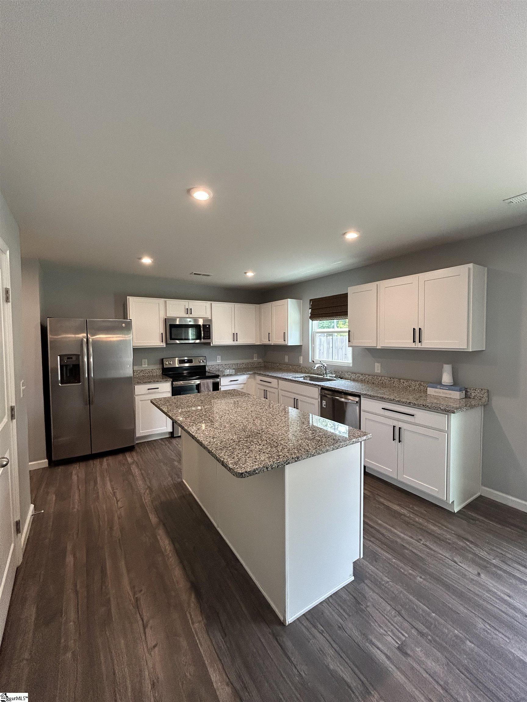 Breakfast Area in Kitchen