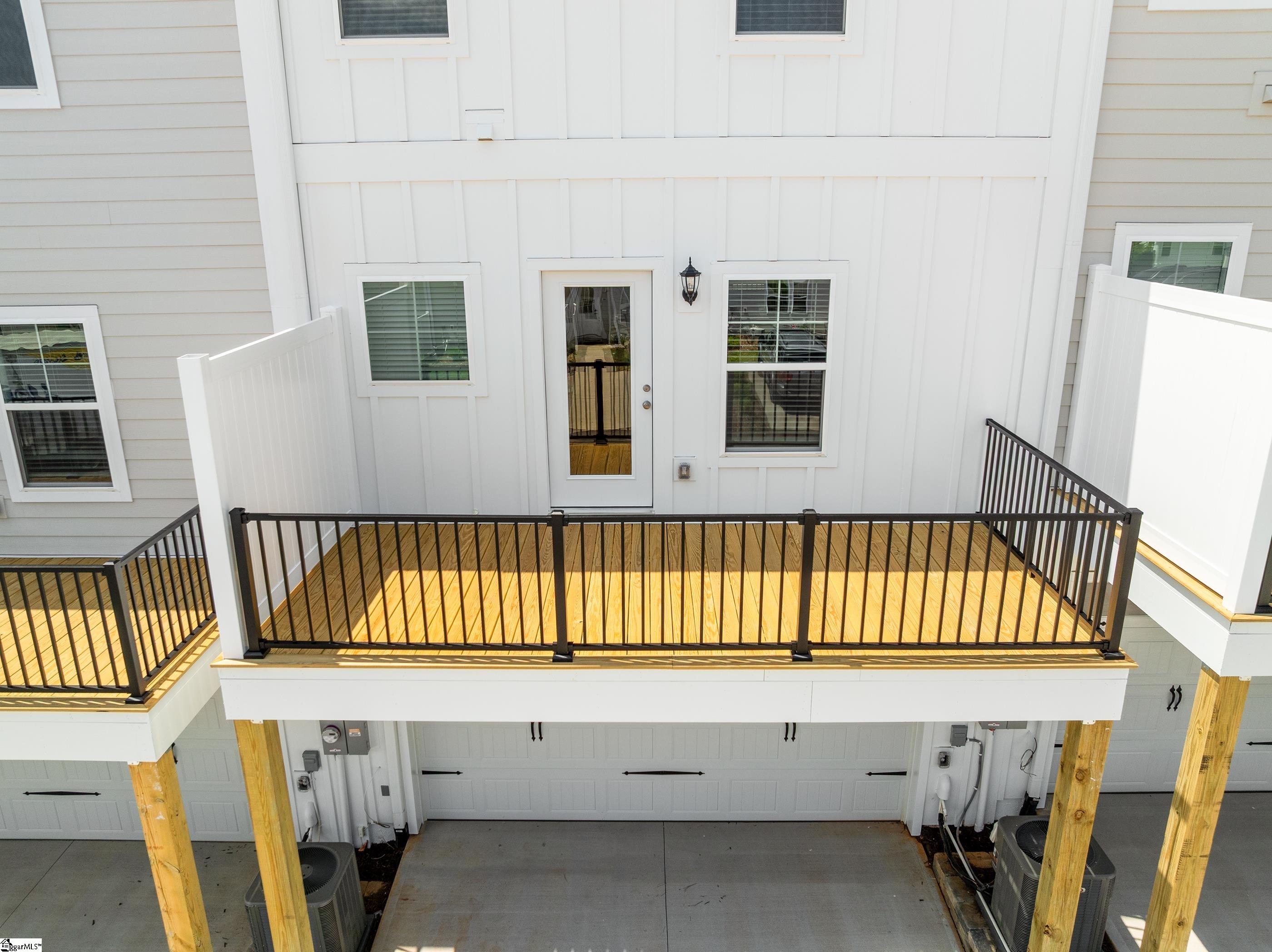 MLS #1559676 image #2