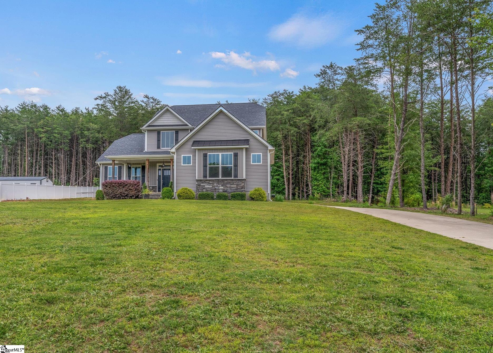 175 Bramlett, Taylors, South Carolina image 2