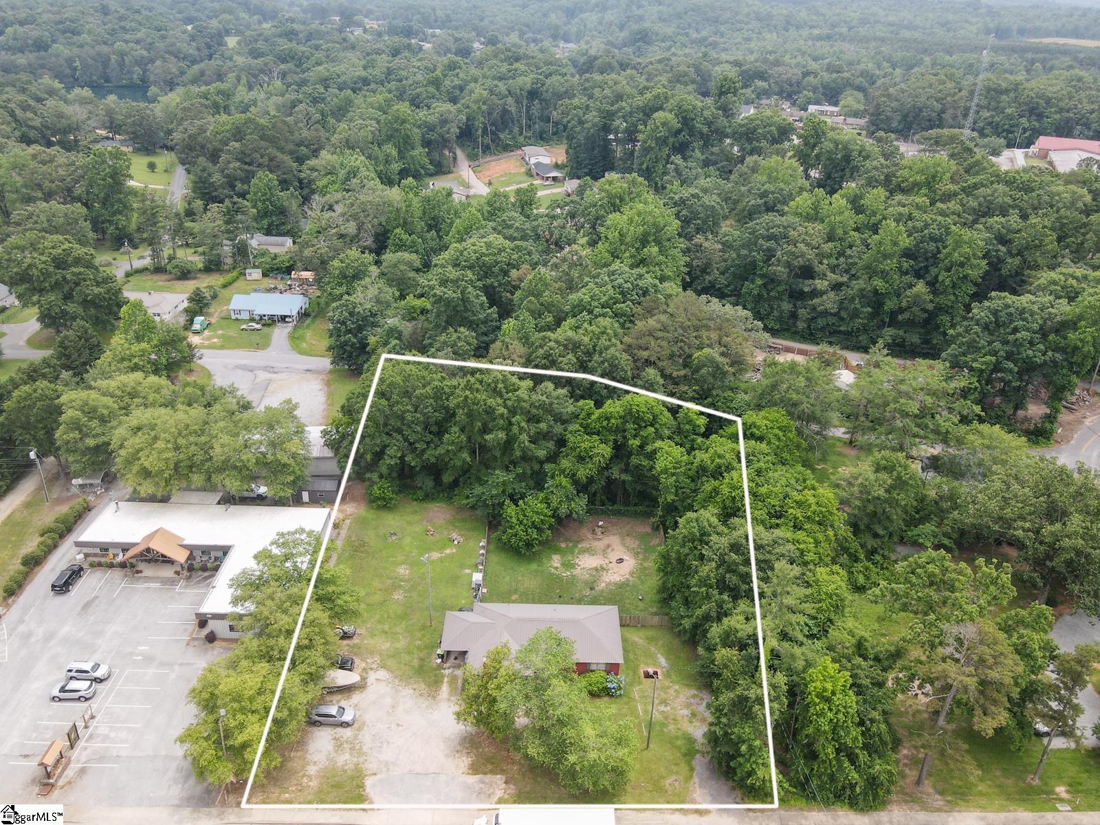 1504 E Rutherford, Landrum, South Carolina image 2