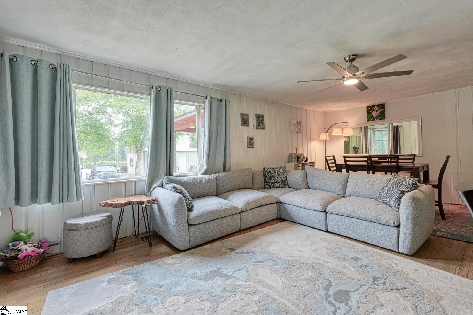 1504 E Rutherford, Landrum, South Carolina image 3