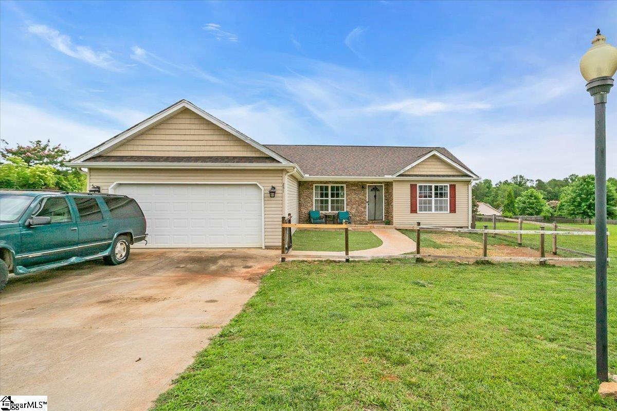 251 Heatherbrook, Lyman, South Carolina image 1