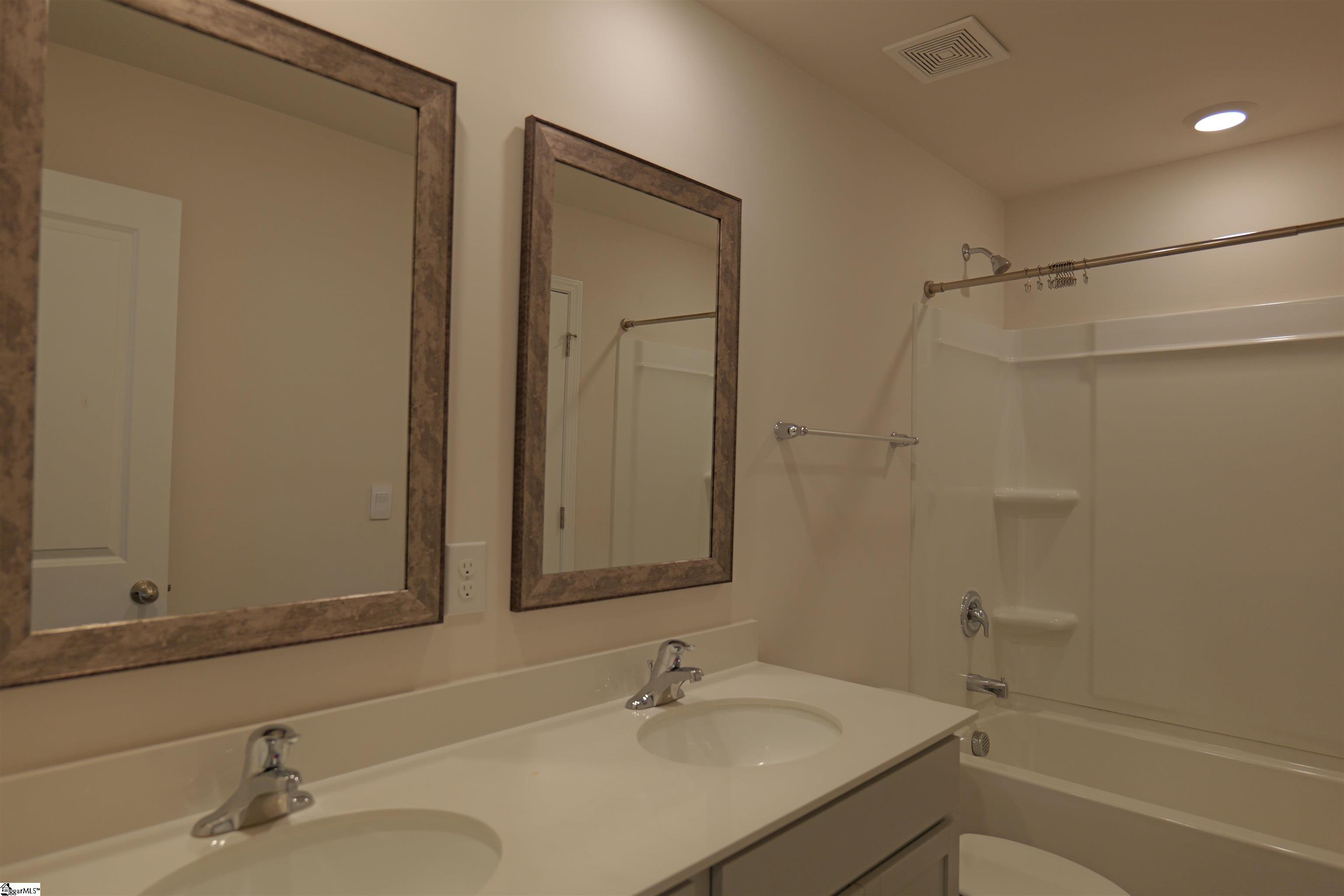 7011 Manse, Boiling Springs, South Carolina image 14