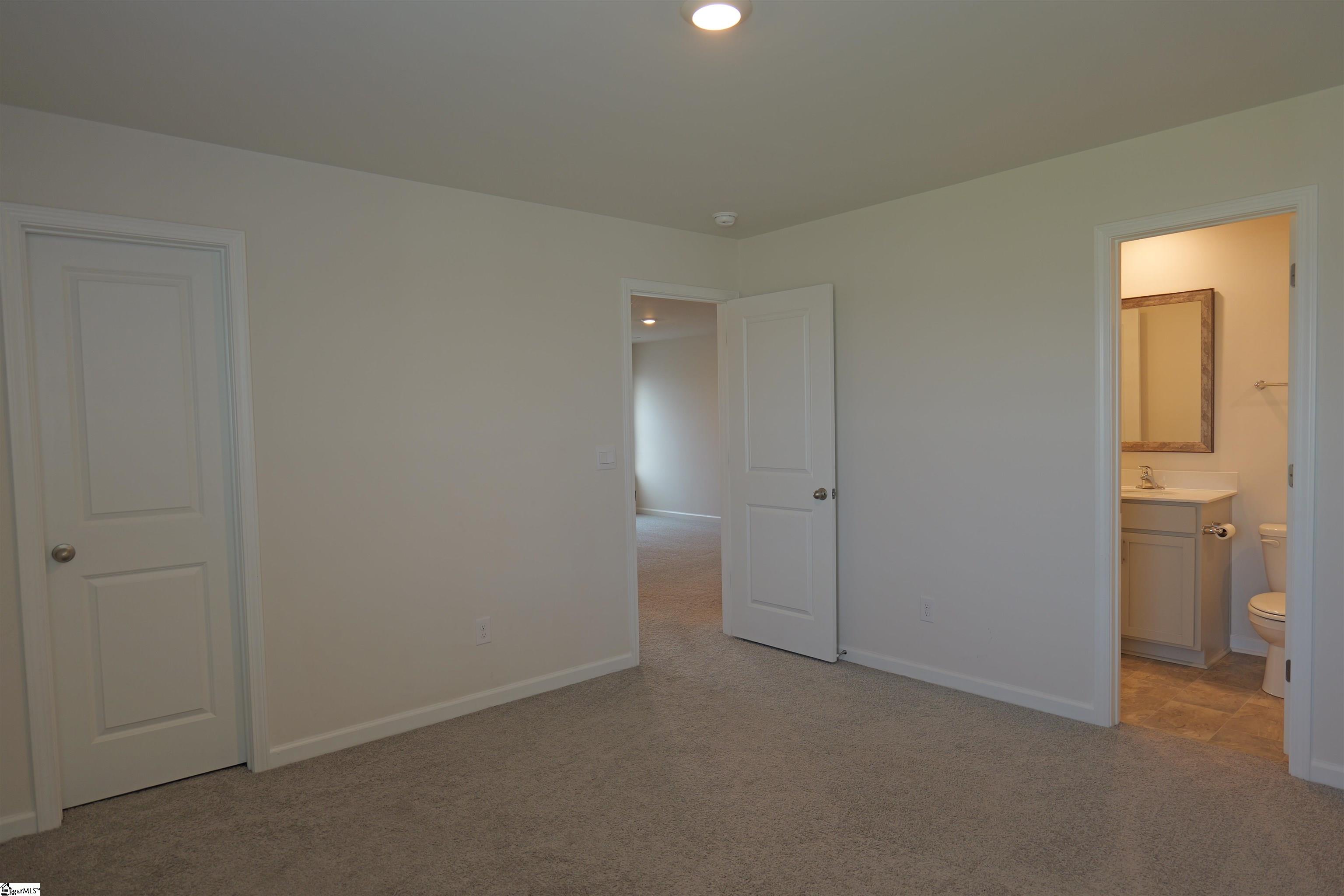 7011 Manse, Boiling Springs, South Carolina image 16