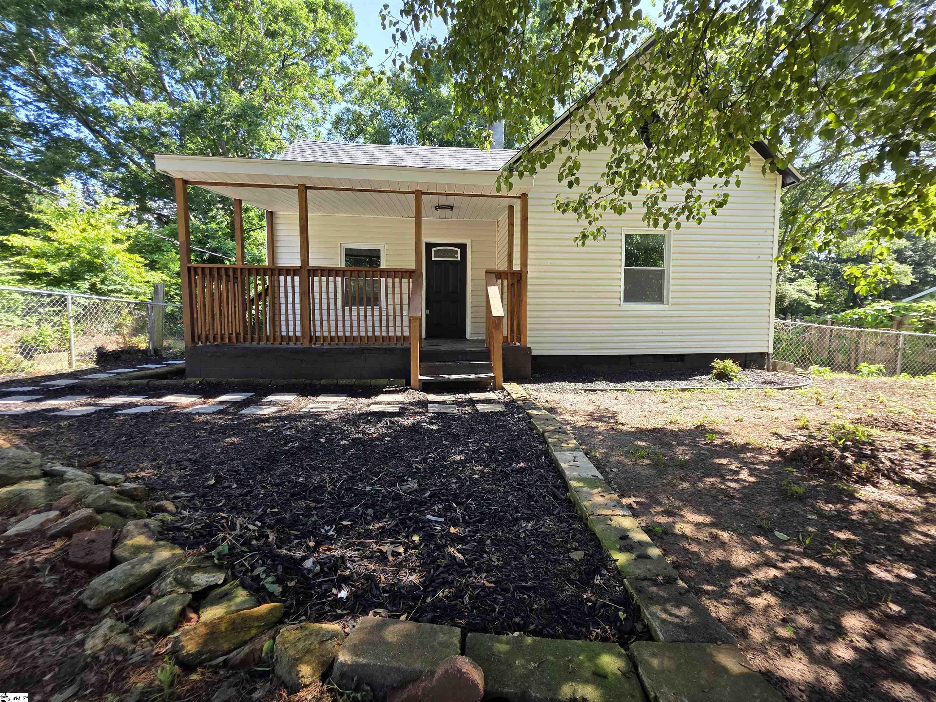 11 E 1st, Williamston, South Carolina image 2