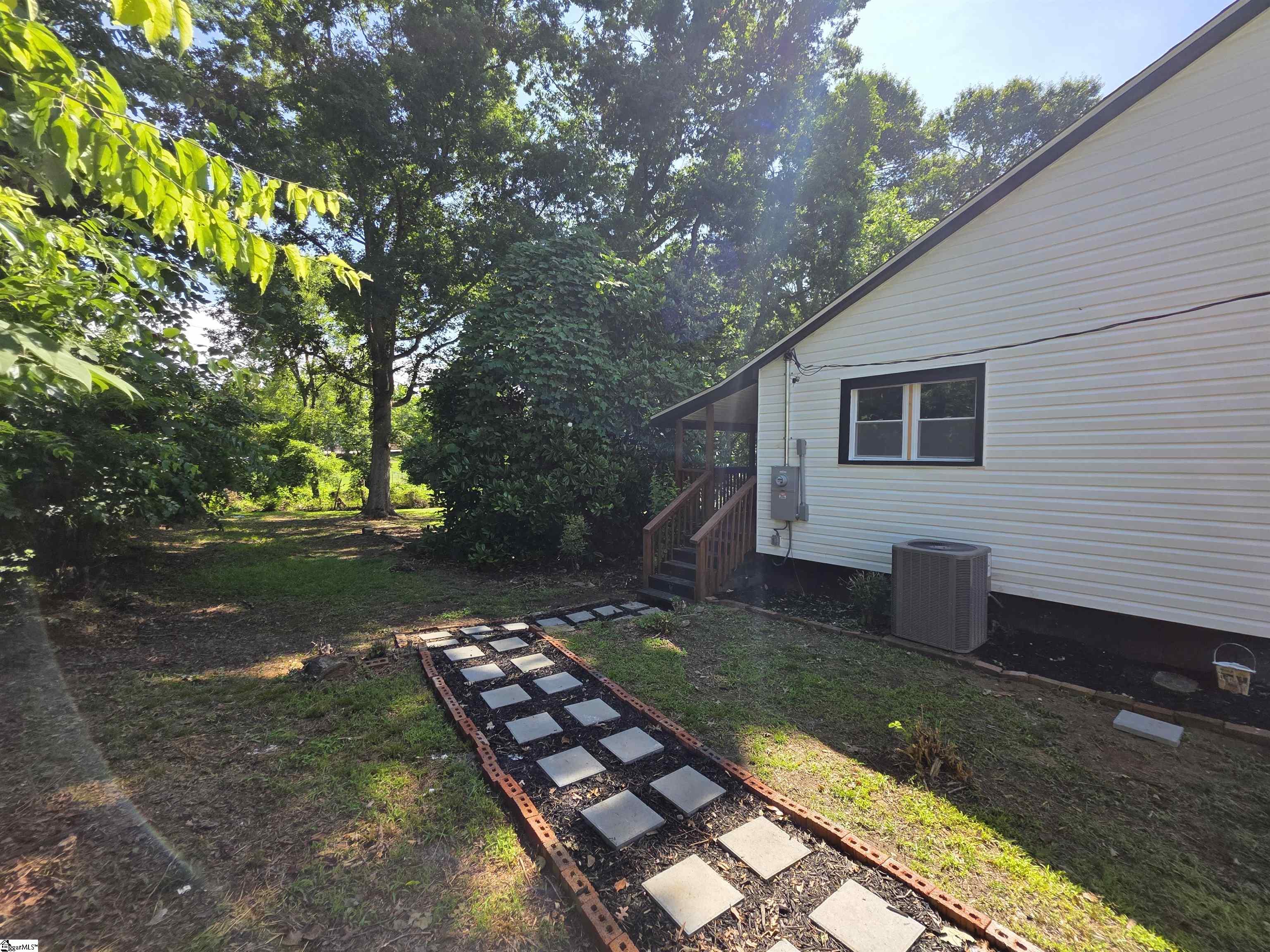11 E 1st, Williamston, South Carolina image 13