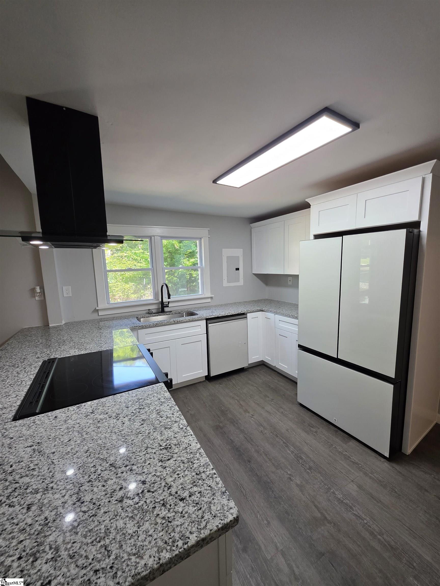 11 E 1st, Williamston, South Carolina image 3