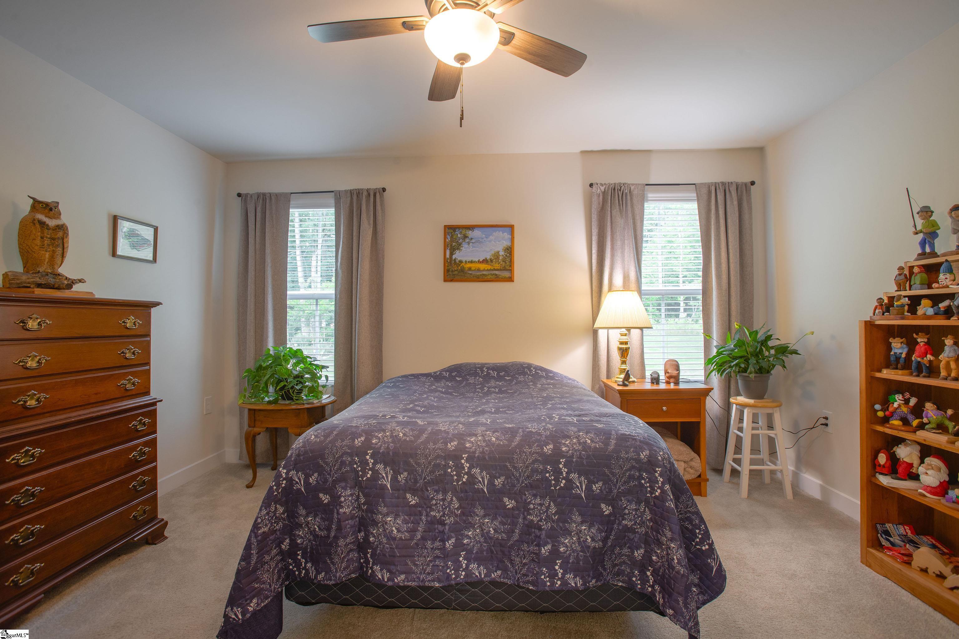 300 Stockland, Fountain Inn, South Carolina image 17