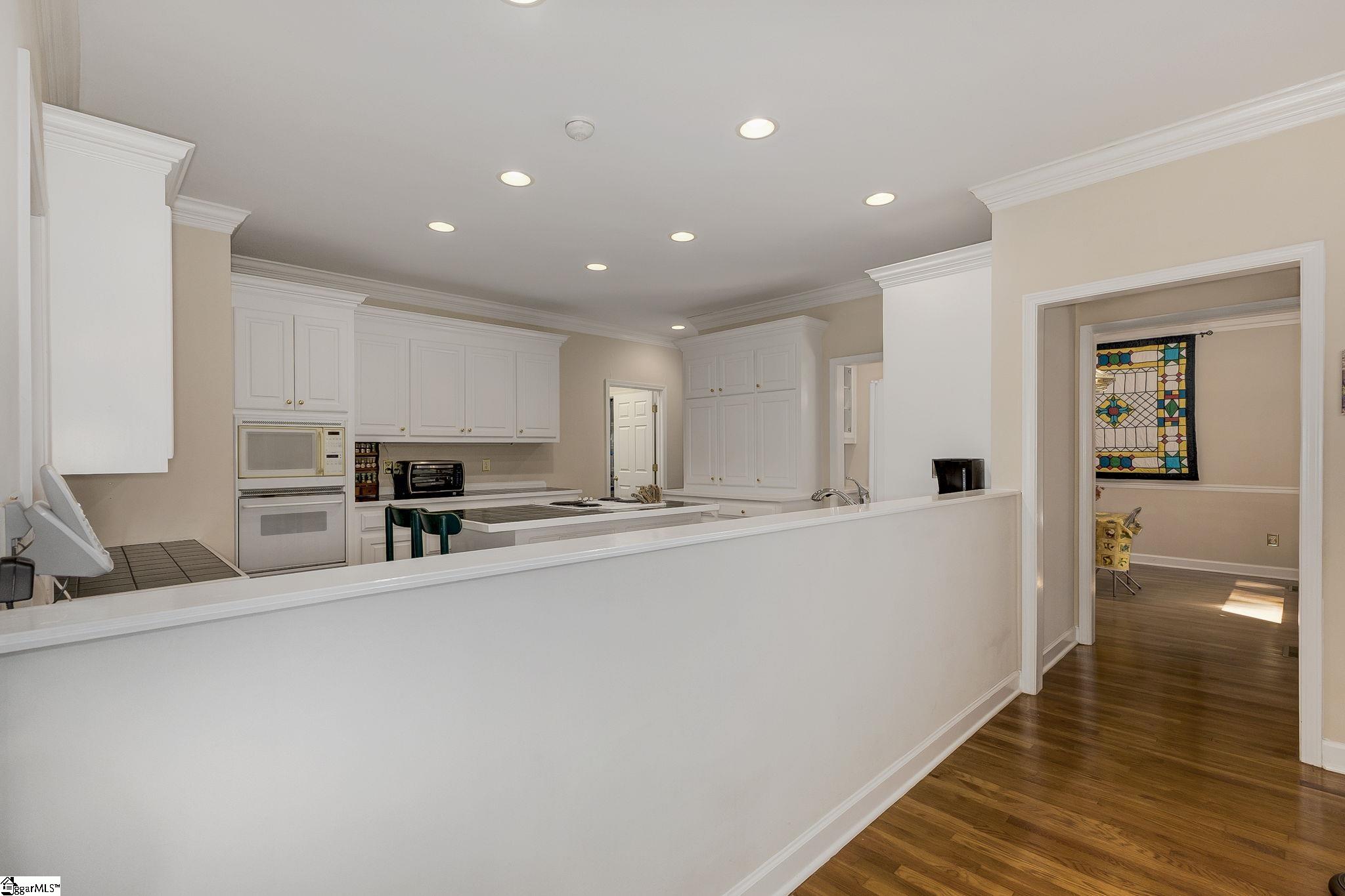 1004 Neely Farm, Simpsonville, South Carolina image 5